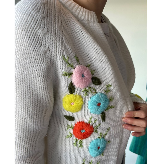 flower embroidery knit cardigan