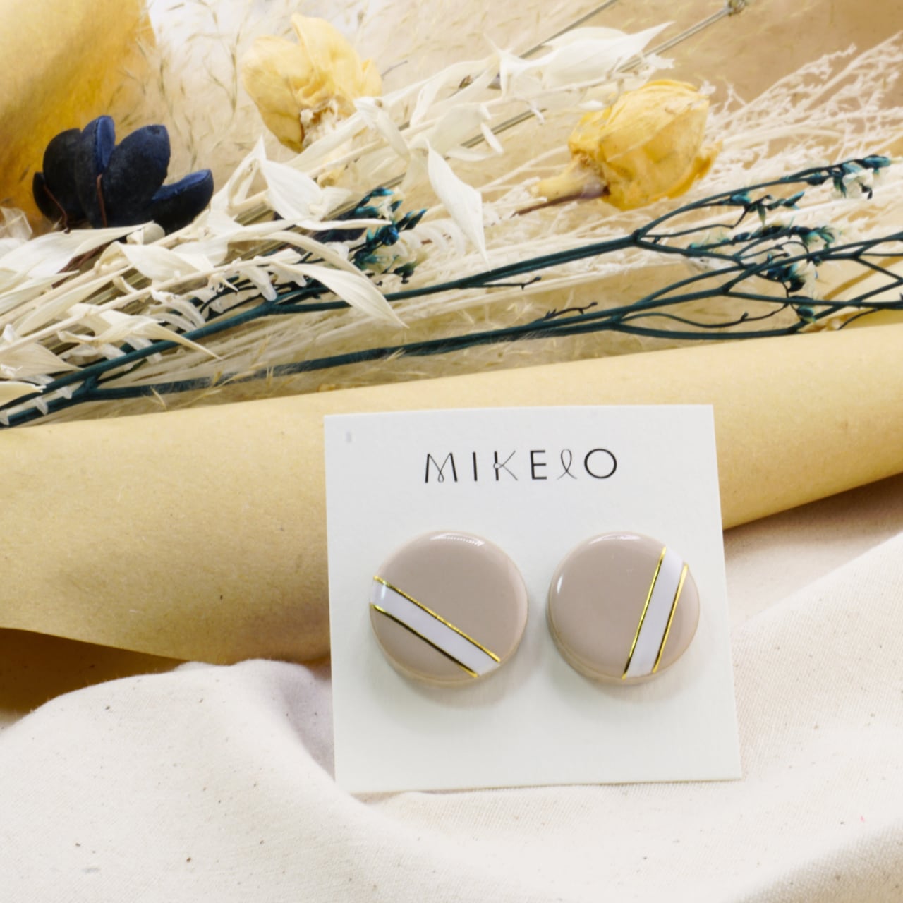 MIKELO×MUKコラボ】美濃焼ピアス・イヤリング(ホワイトピュアベージュ) NIHONT〜にほんと〜