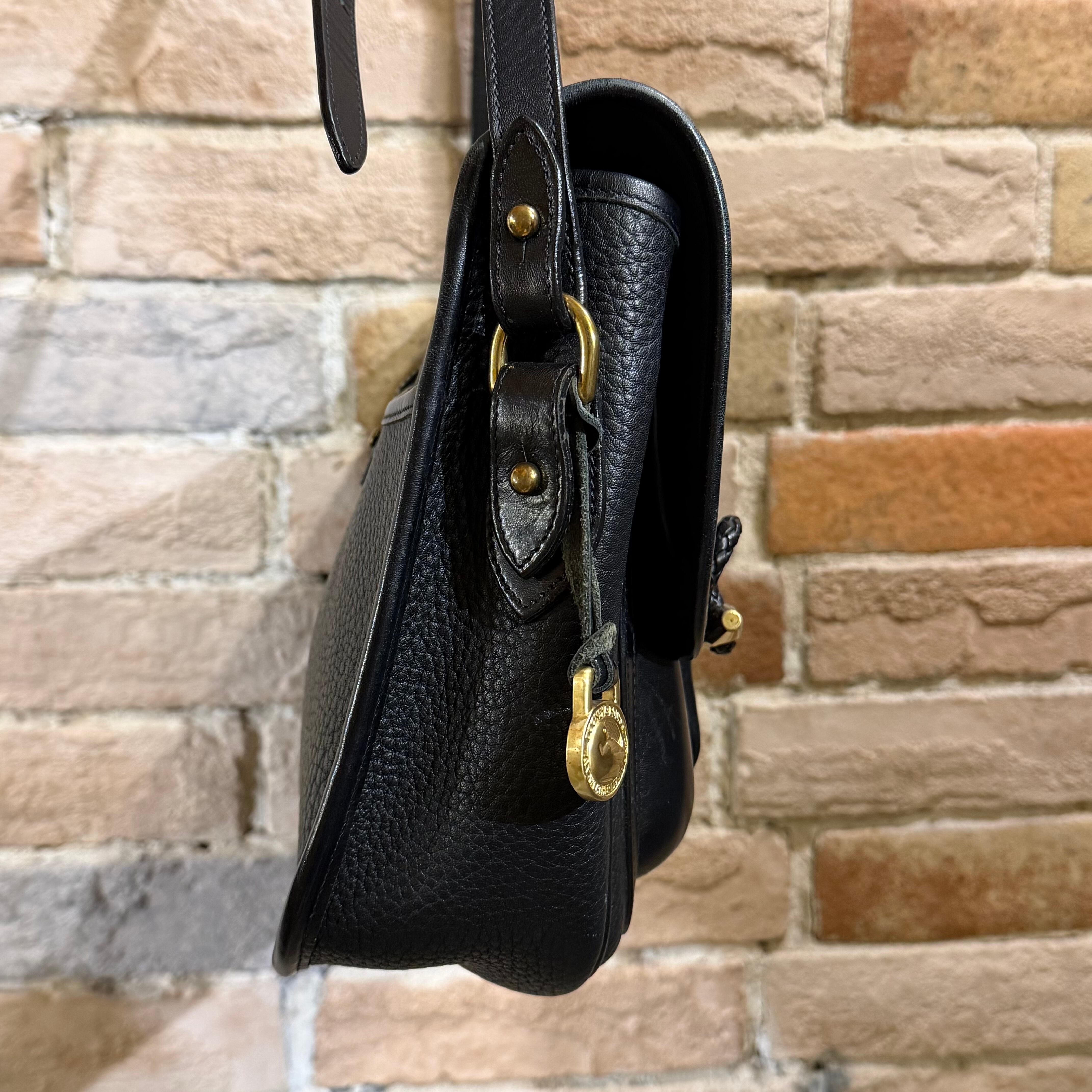 dooney&bourke USA製 ブラックレザーショルダーバッグ ドゥーニー