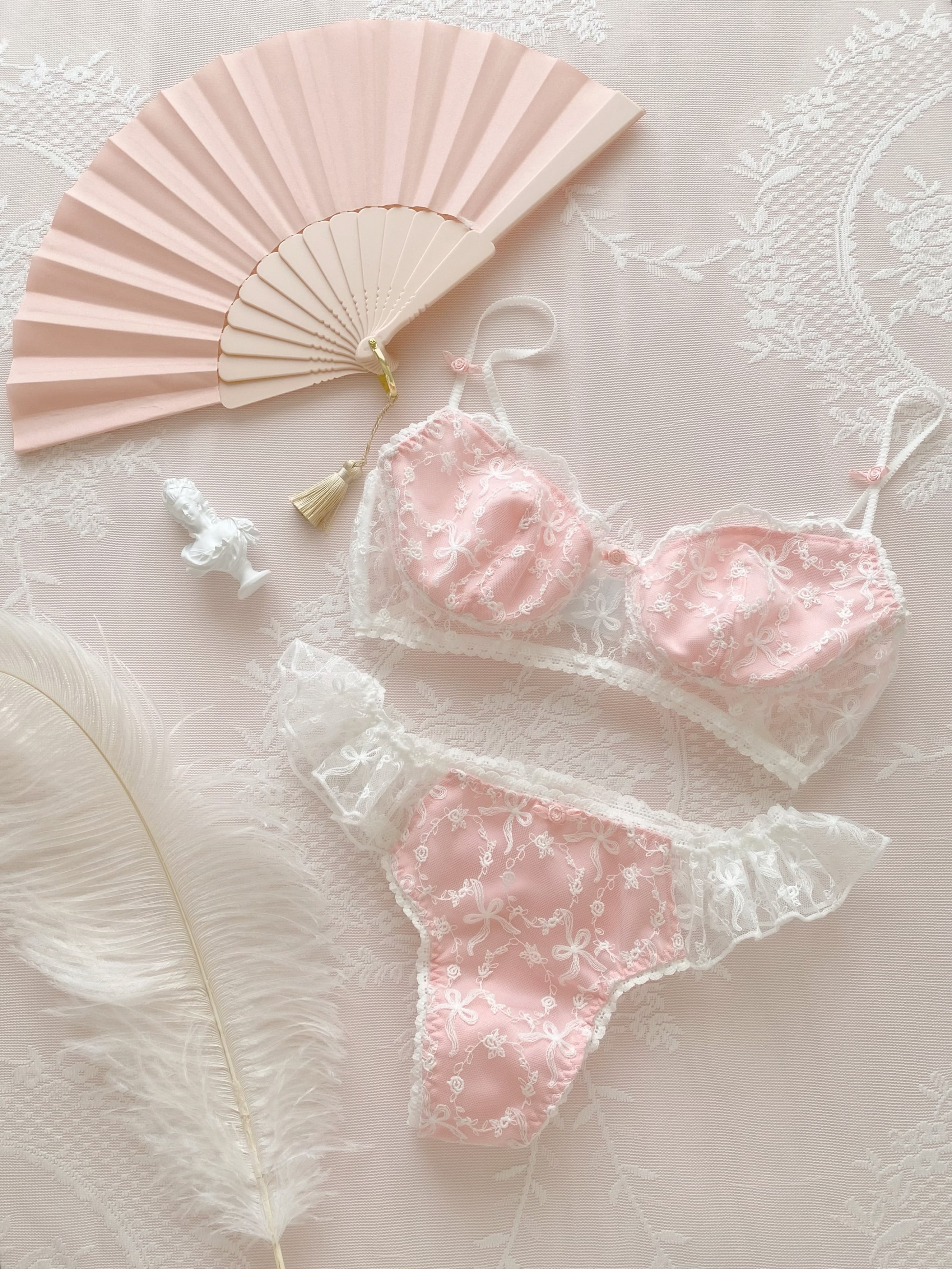 Le Petit Trianon bra