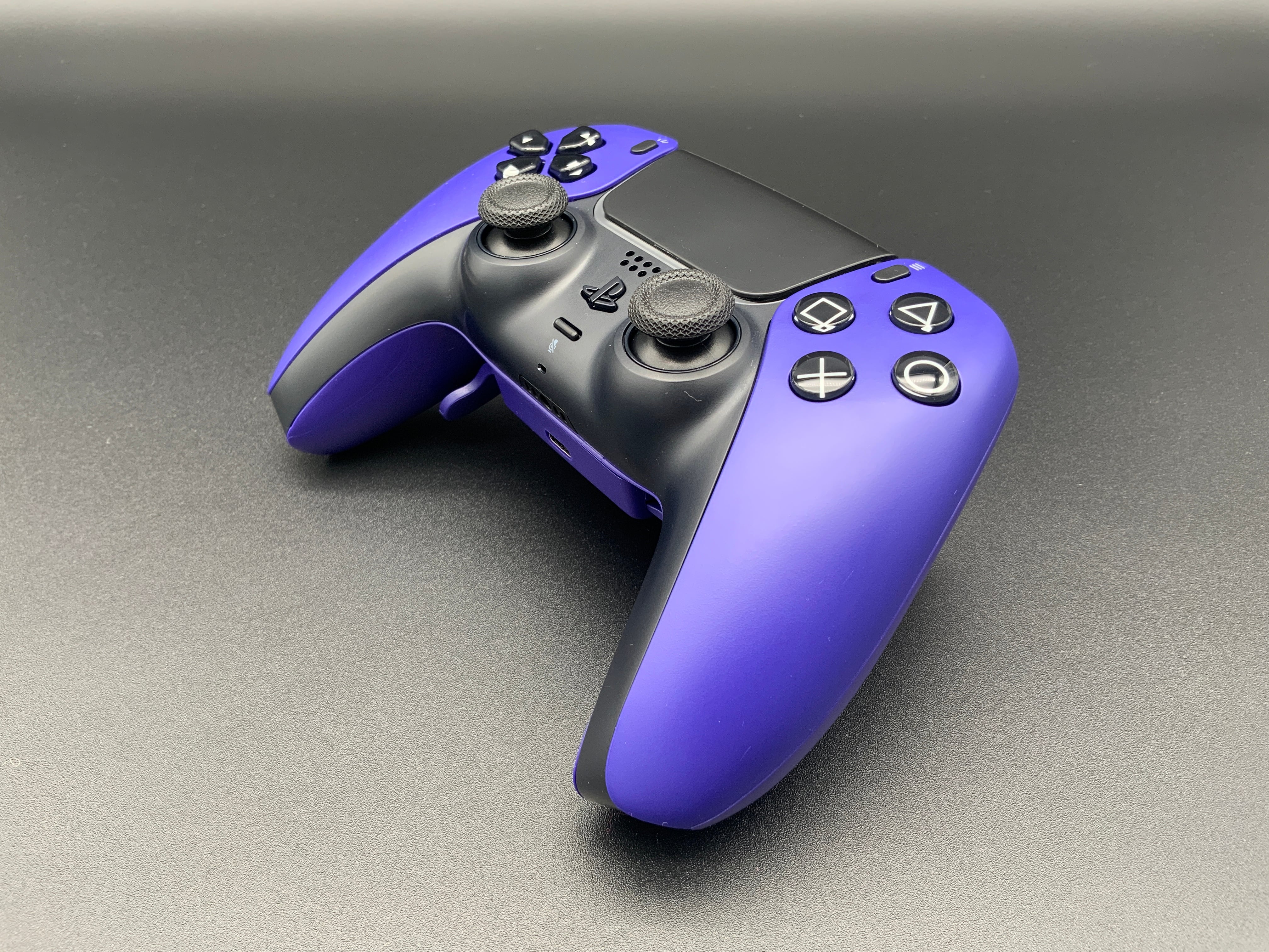 連射機能付き+ BTN-R CHARM FOCUS仕様 PS5 コントローラー | btnrepairs