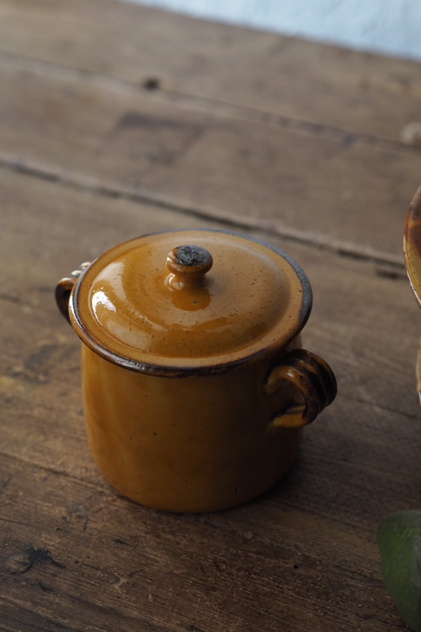 お塩や砂糖壺に蓋付きポット-antique french pottery pot