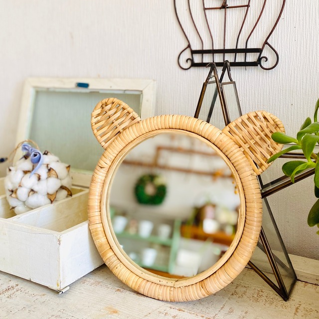 クマの形のラタンミラー