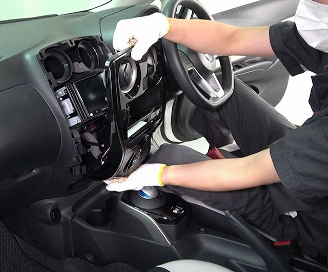 ノート e-POWER HE12 メンテナンス DVD 内張り はがし 内装 外し 外装 剥がし 4点 工具 セット NISSAN 日産 ニッサン [little Monster] 互換品 スマホ特典付 C211