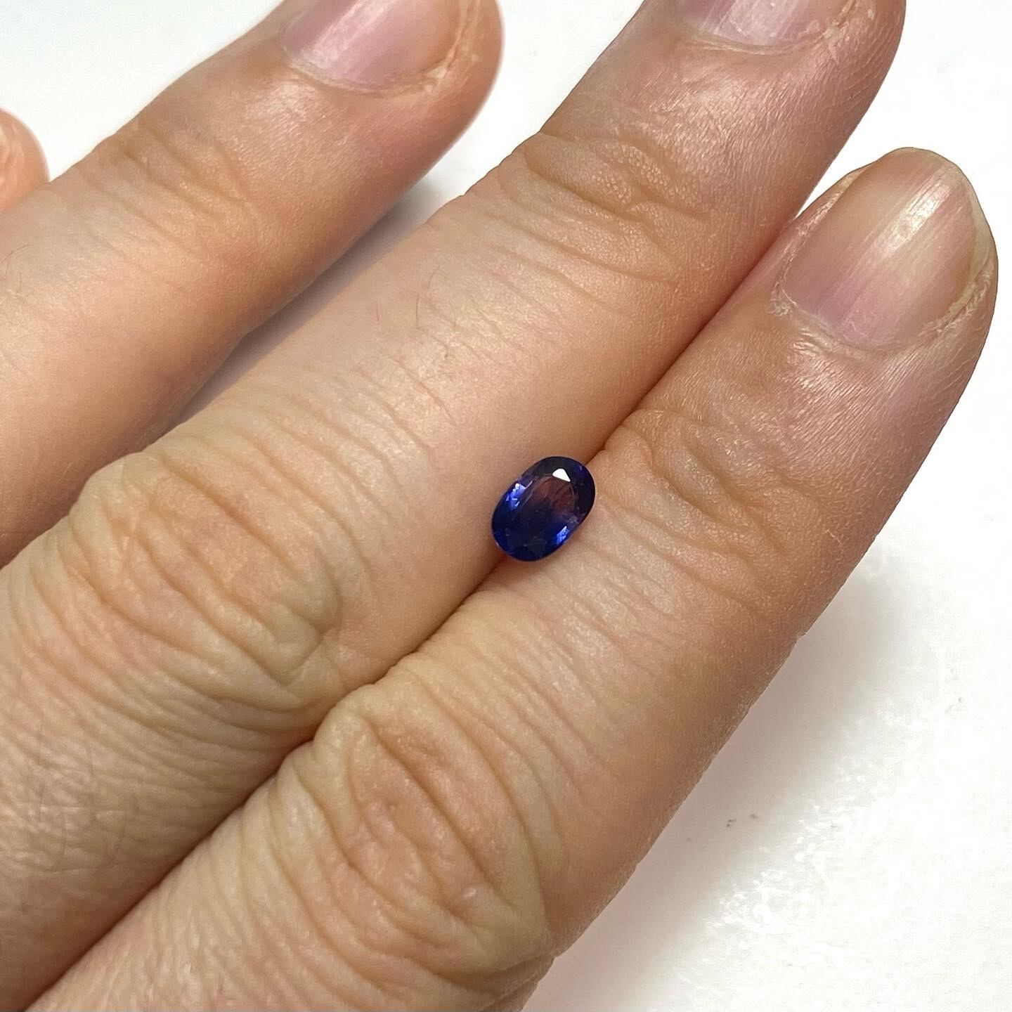 黄昏時 バイカラーサファイア