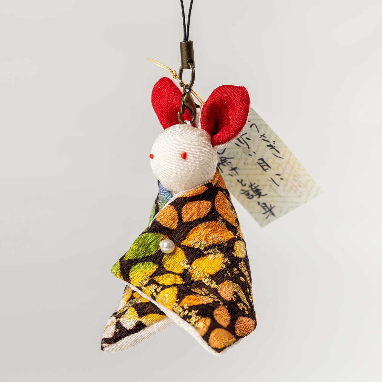吊るしストラップ／きものうさぎ
