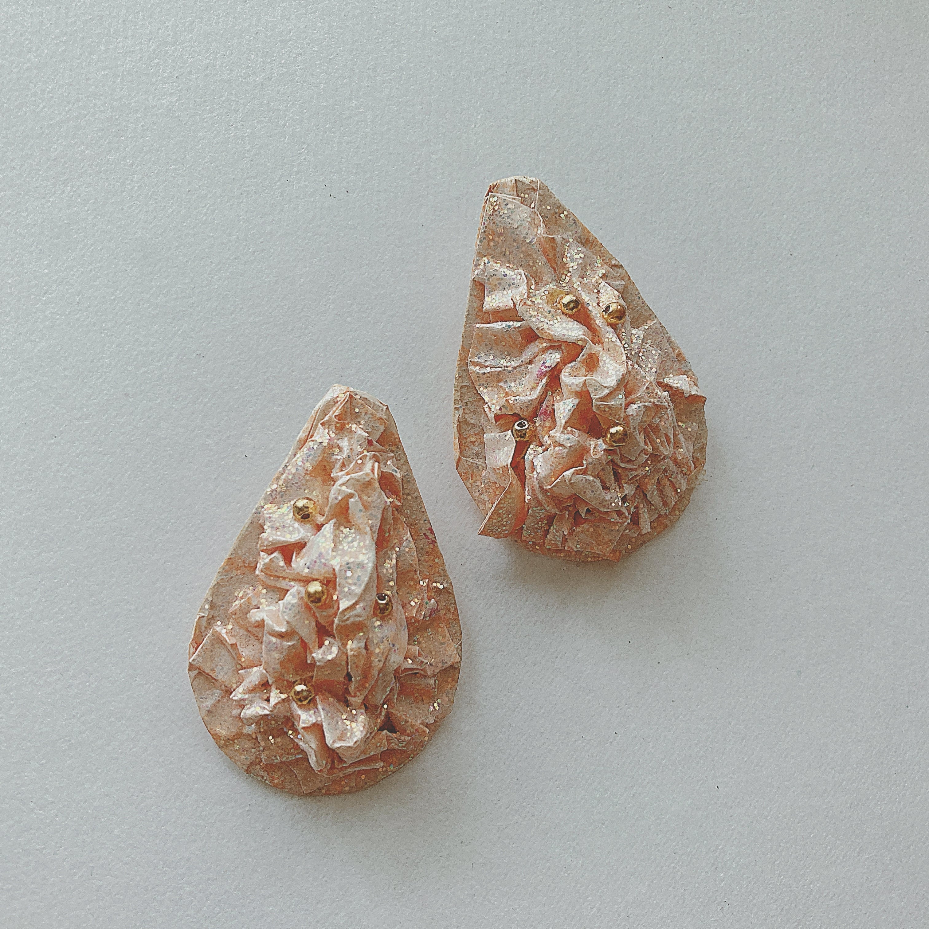 Vintage pink paper glitter earrings ヴィンテージ ピンク ペーパー グリッター ラメ ピアス b1457