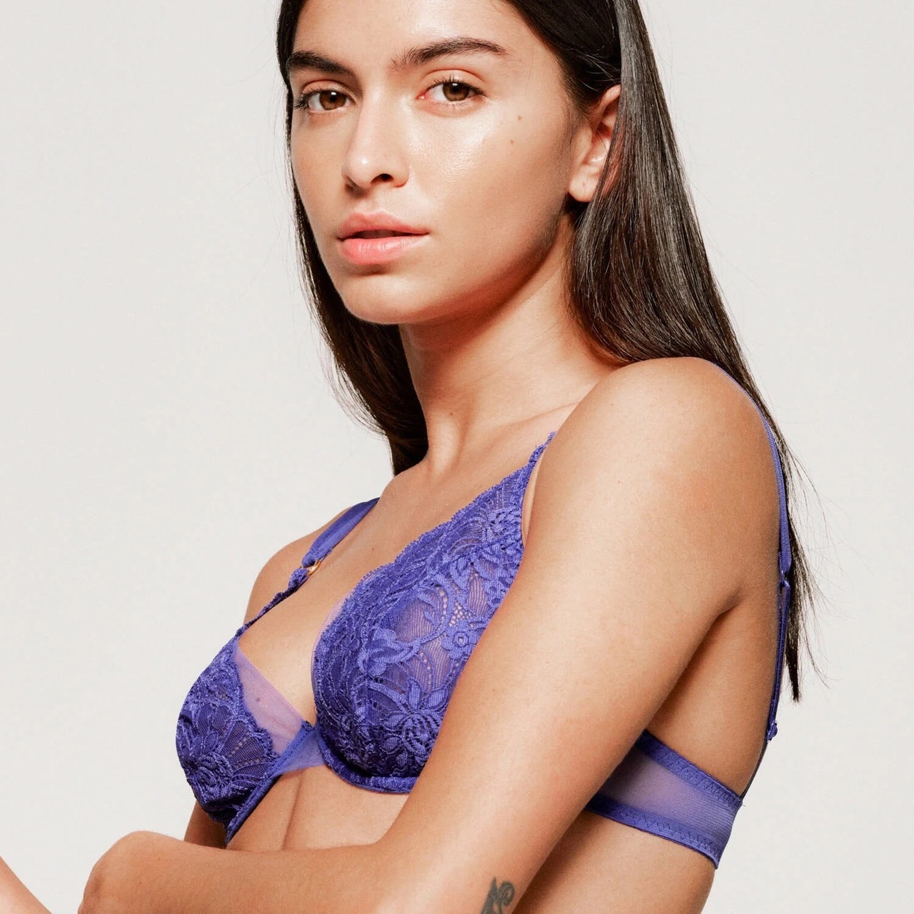 SHAVONNE プランジブラ SARDA