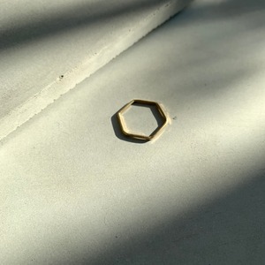 〈Brass〉 hexagon  ring / 1mm