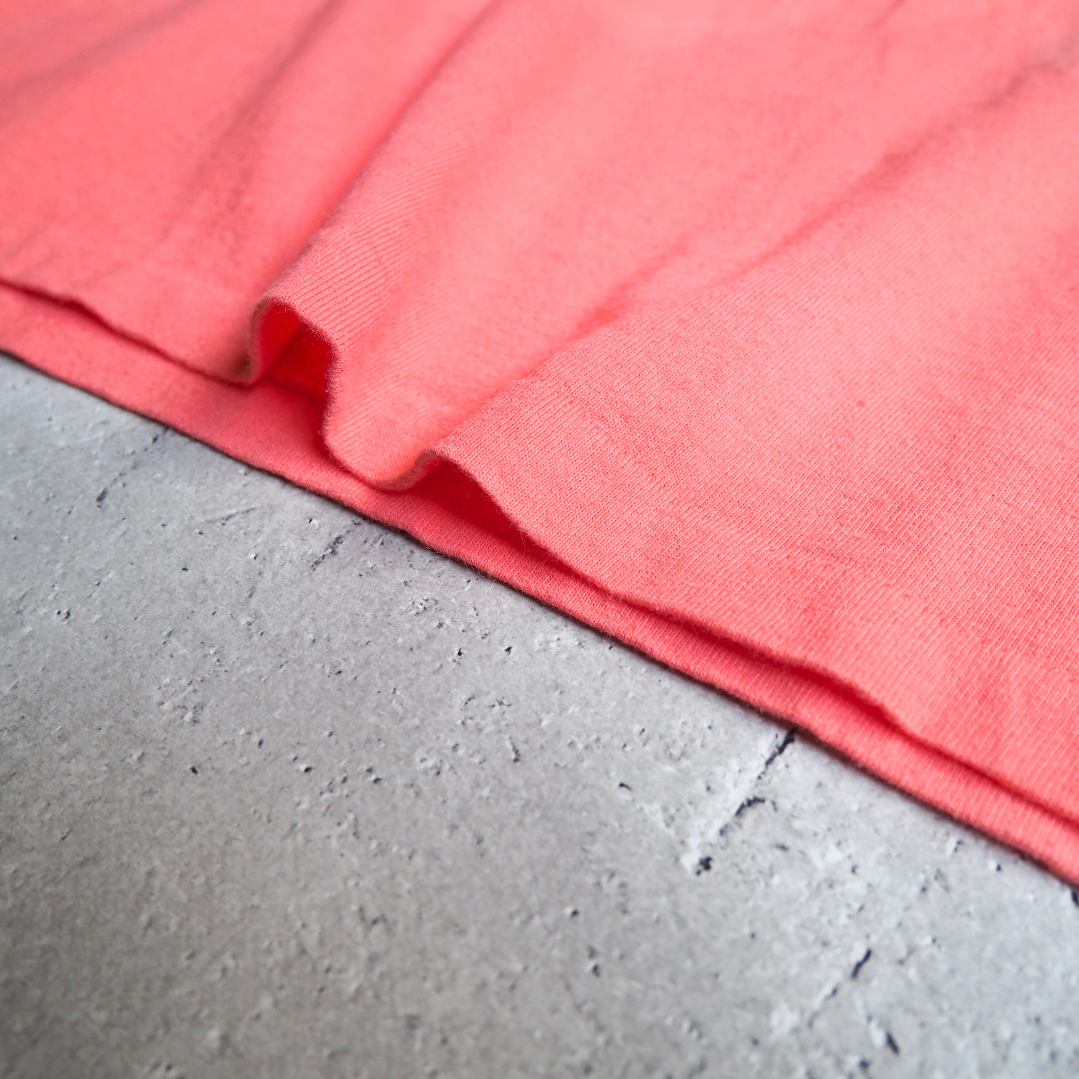 1992s " Made in USA " Fish printed Flamingo pink color vintage loose Tee