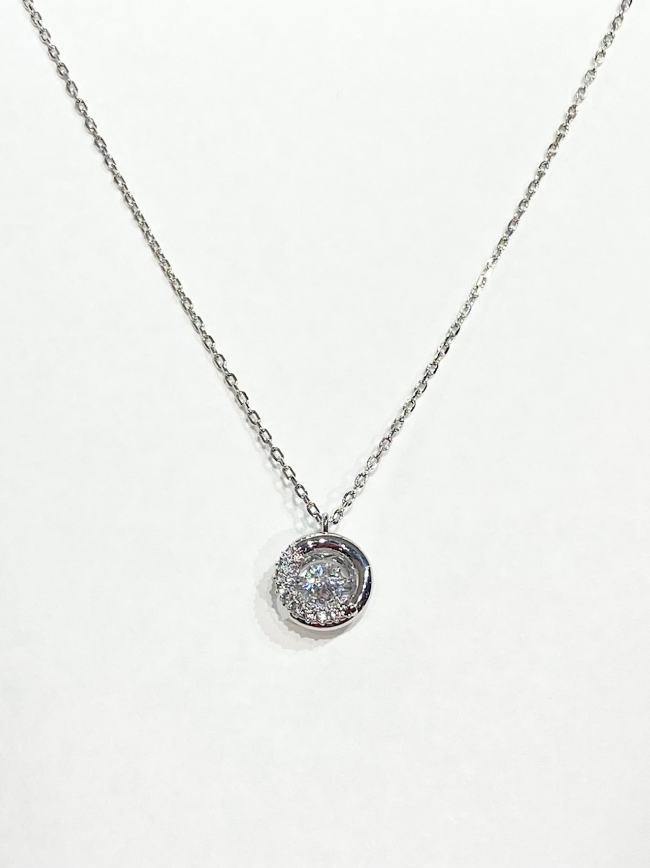 SWAROVSKI スワロフスキー ダンシングストーン ペンダント デクステラ 5733400