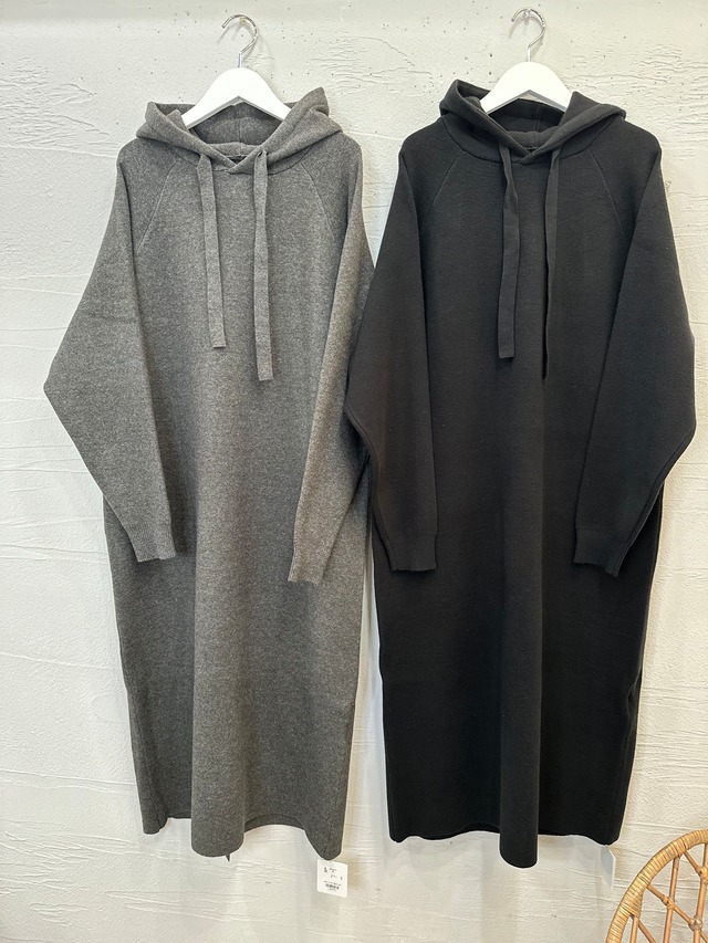 【CLOCHE】フーディニットワンピース