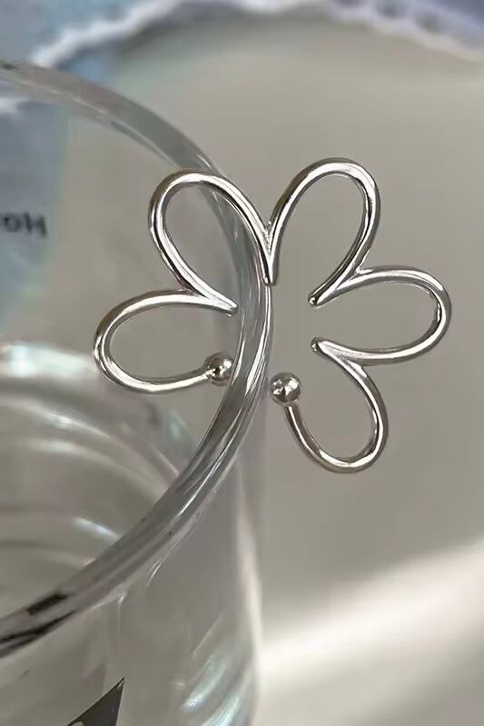 【 plot 】ear cuff (e0458)