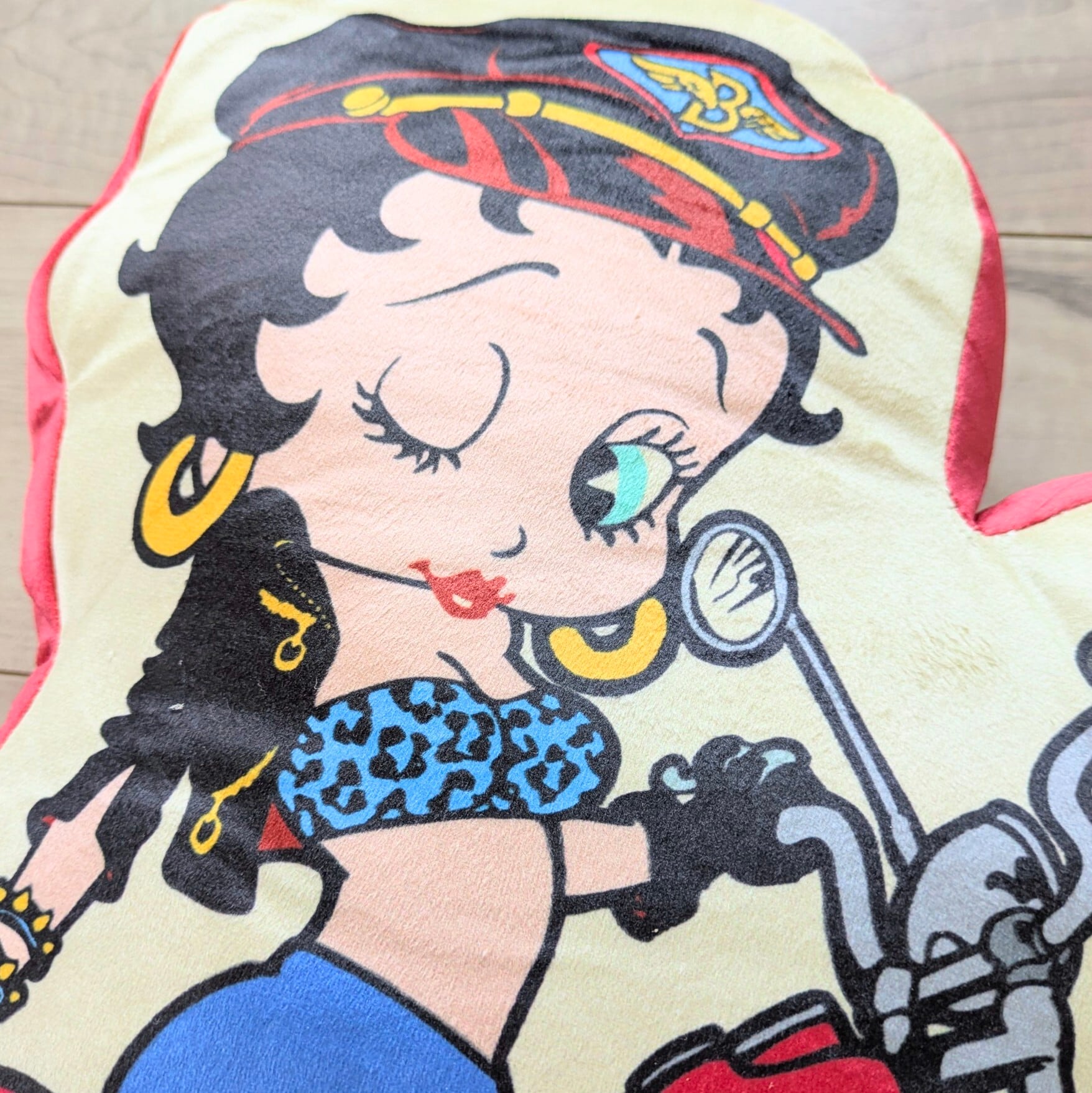 【 Betty Boop ( ベティ・ブープ ) ）】 DIECUT CUSHION / ダイカットクッション〚アメリカン雑貨 アメトイ〛