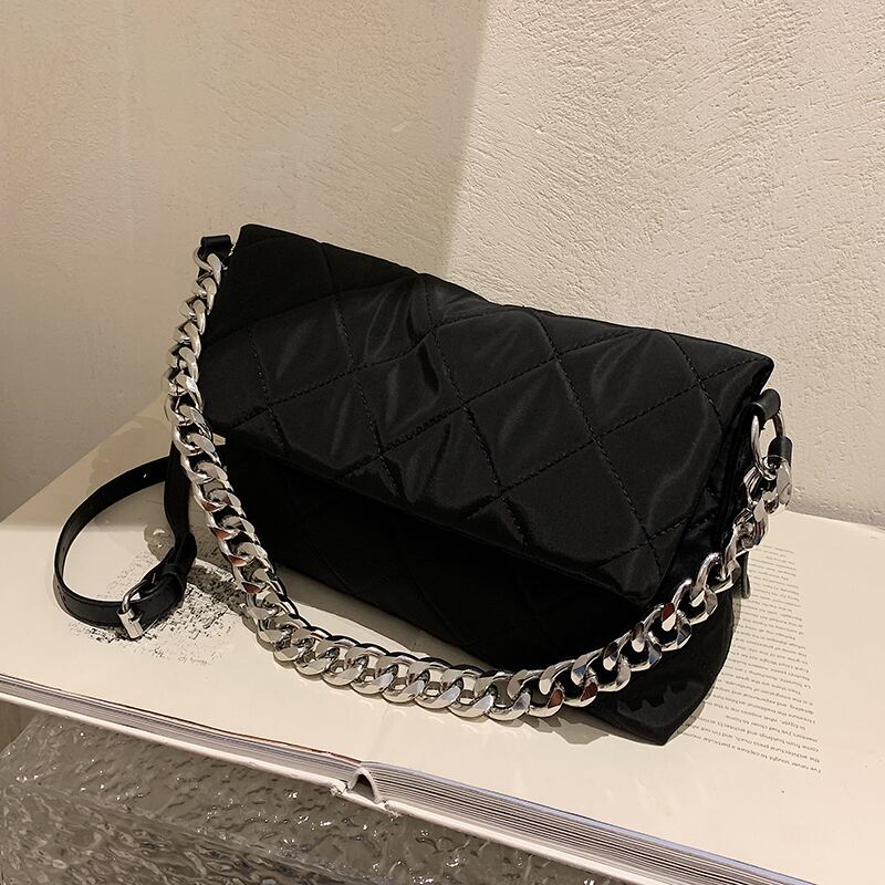 刺繍オータムチェーン ショルダーバッグ 秋物 メッセンジャーバッグ 手作りハンドバック80568164464