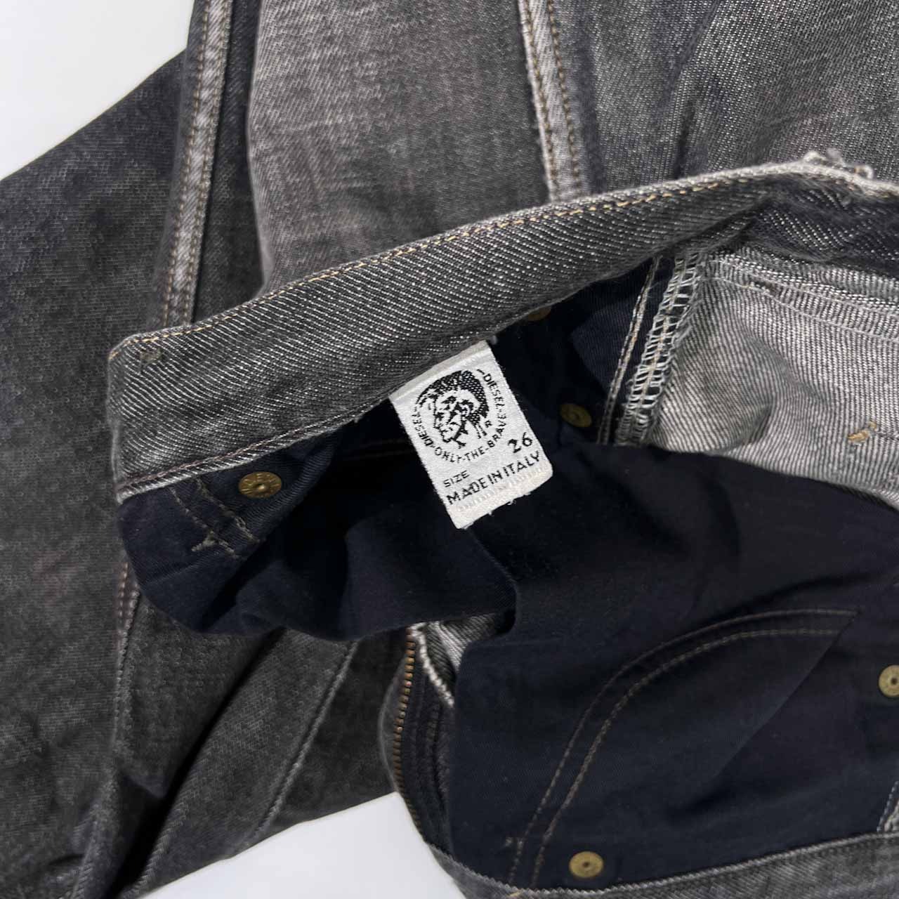 イタリア製 DIESEL ディーゼル ブラックデニムパンツ ジーパン ジーンズ 26 /レディース