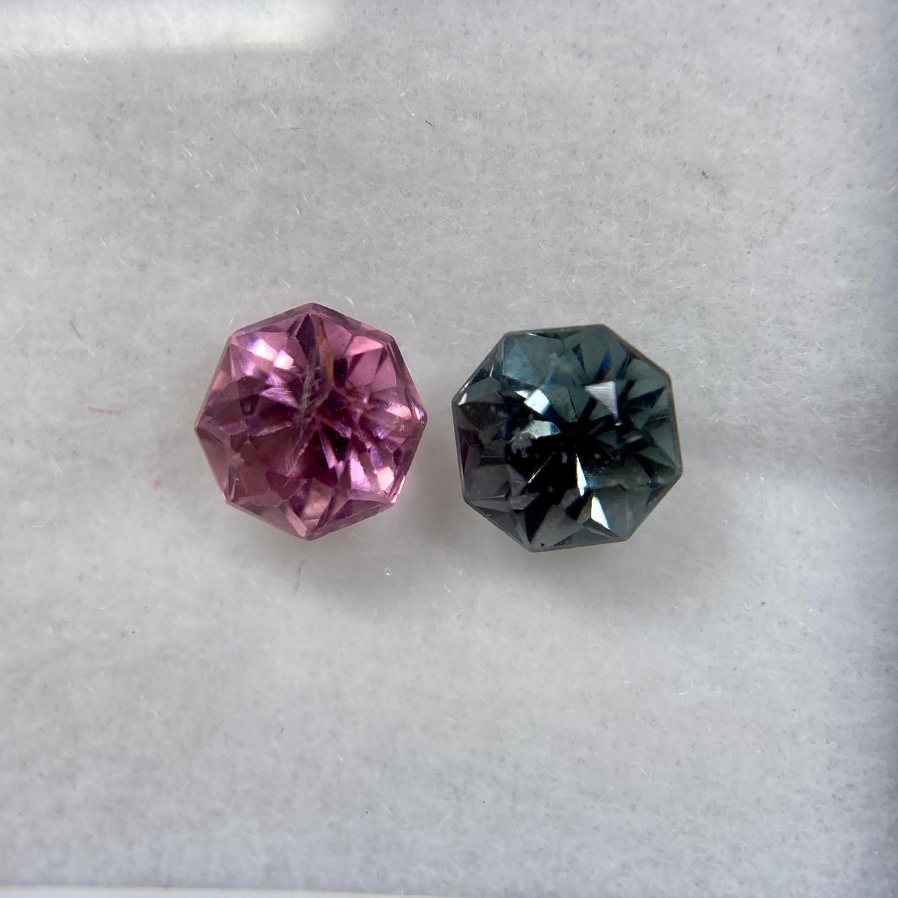 お花みたいなスピネル 訳あってお買い得2　No.6：約4.5mm-5.0mm
