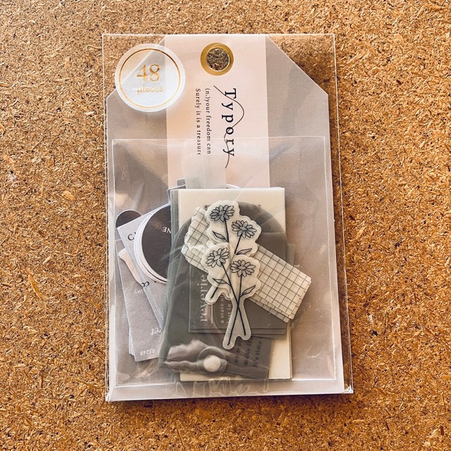 クーリア　タイポリーステッカー　グレー　71017　フレークシール　PA08