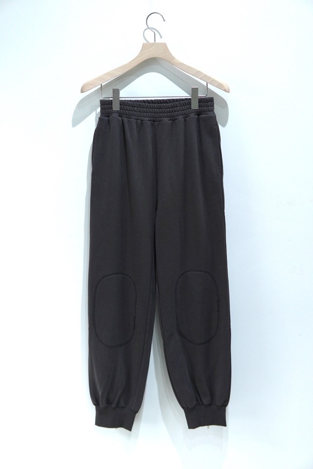 little suzie / Knee Patch Sweat Pants / Charcoal