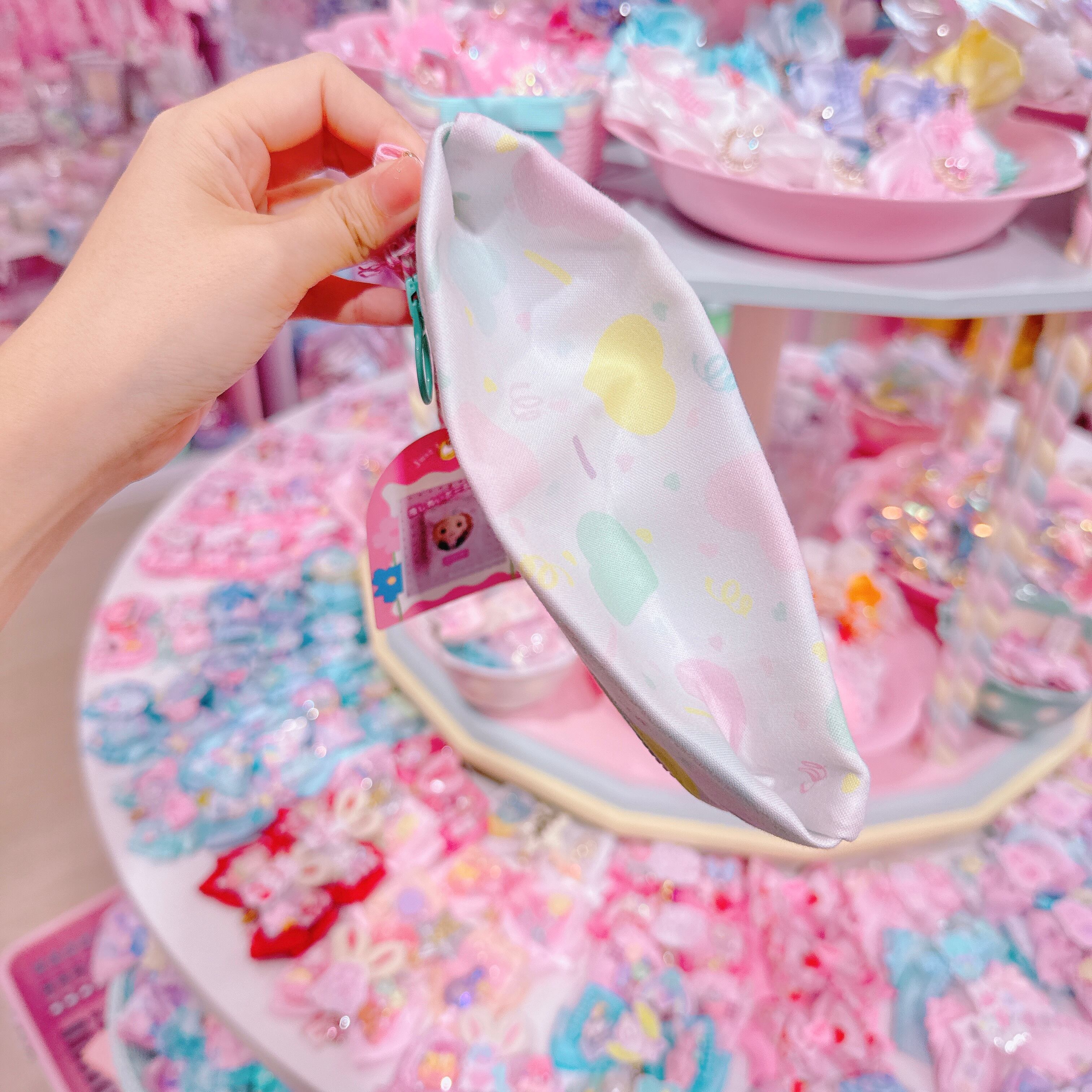 【A1】26-3ぬいぐるみポーチ