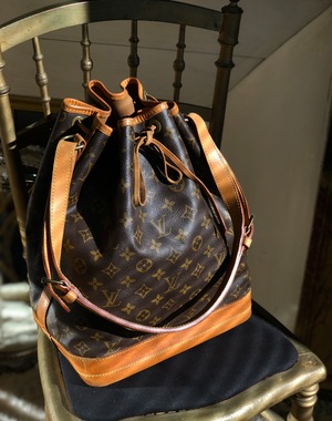 LOUIS VUITTON 　ルイ ヴィトン　モノグラム 　M42224　ノエ　巾着　ショルダーバッグ　ブラウン　vintage　ヴィンテージ 　m7wx8x