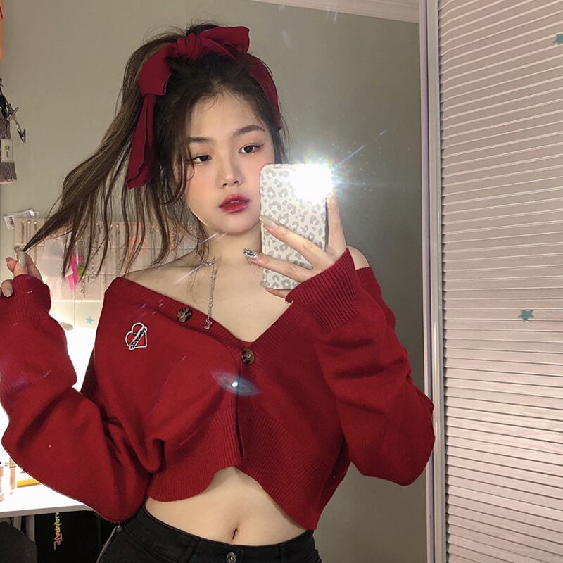 スタンダードニットトップス スプリングレッドショートカーディガンセーター ジャケット レトロ 春物 試着室79591648851