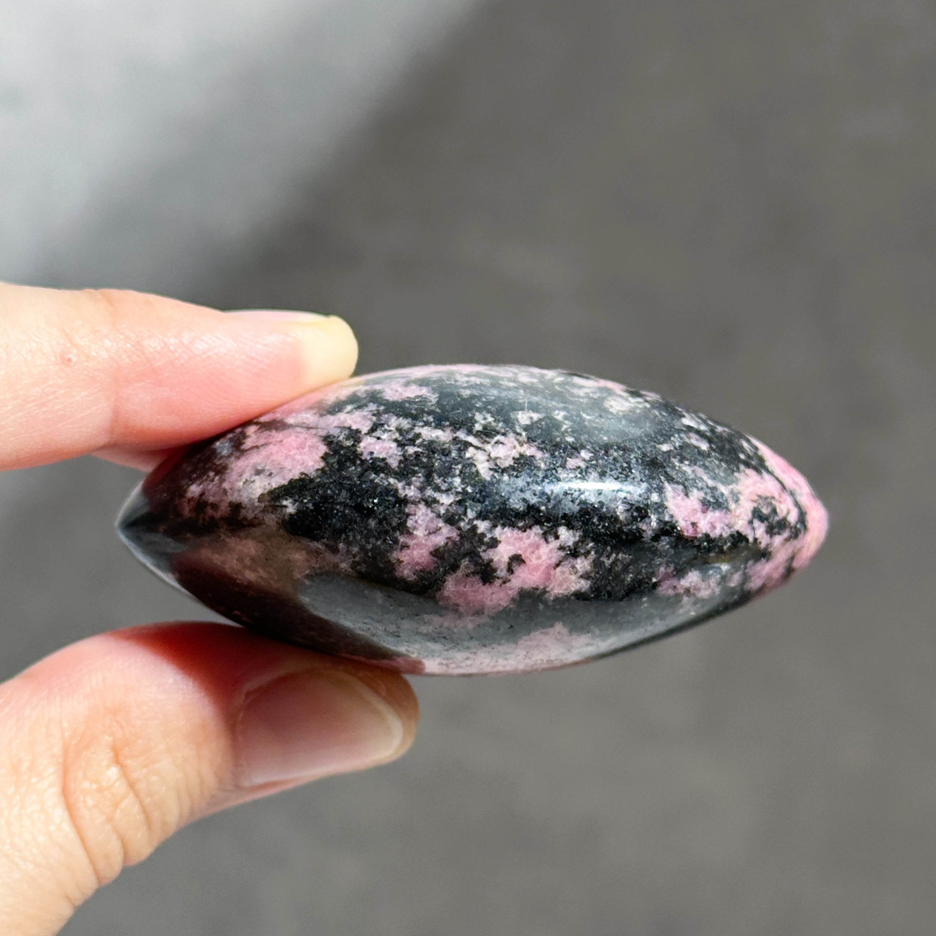 ロードナイト パームストーン31◇ Rhodonite ◇パワーストーン・天然石