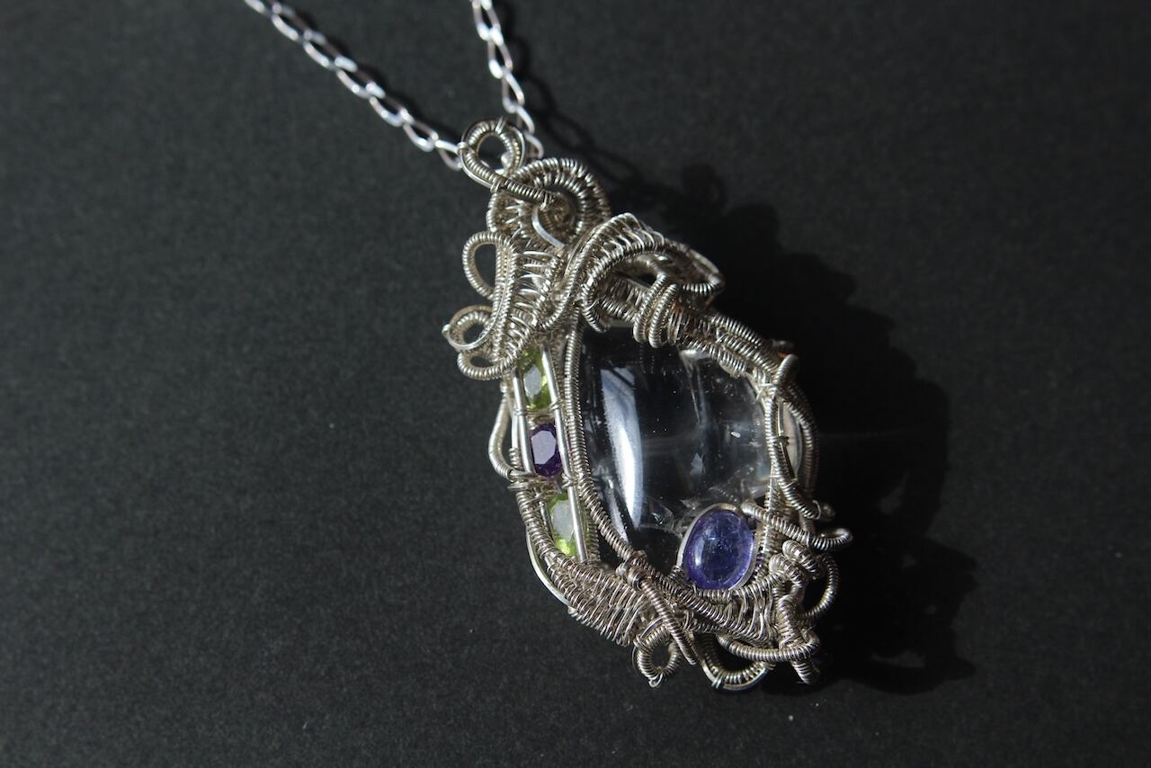 Healing crystal & Tanzanite & Peridot & Amethyst silver925 wire wrapping pendant