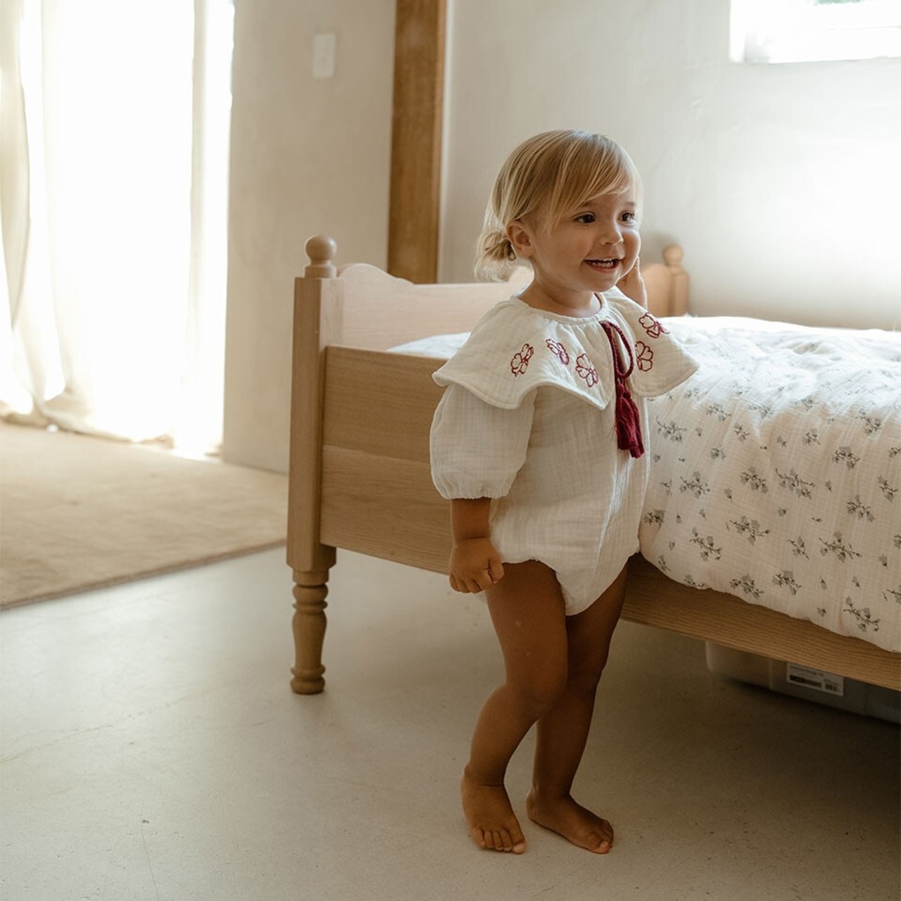 【6-12Mのみ/即納】SON AND DAUGHTER / MADERA EMBROIDERY ROMPER 6-12M / 1Y