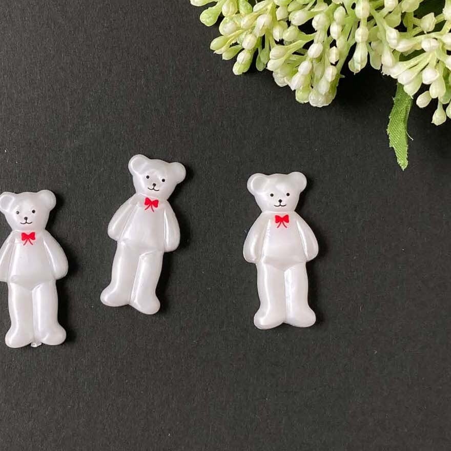 再入荷〉赤いリボンの直立白くまパーツ（4p） | Dua-アクセサリー