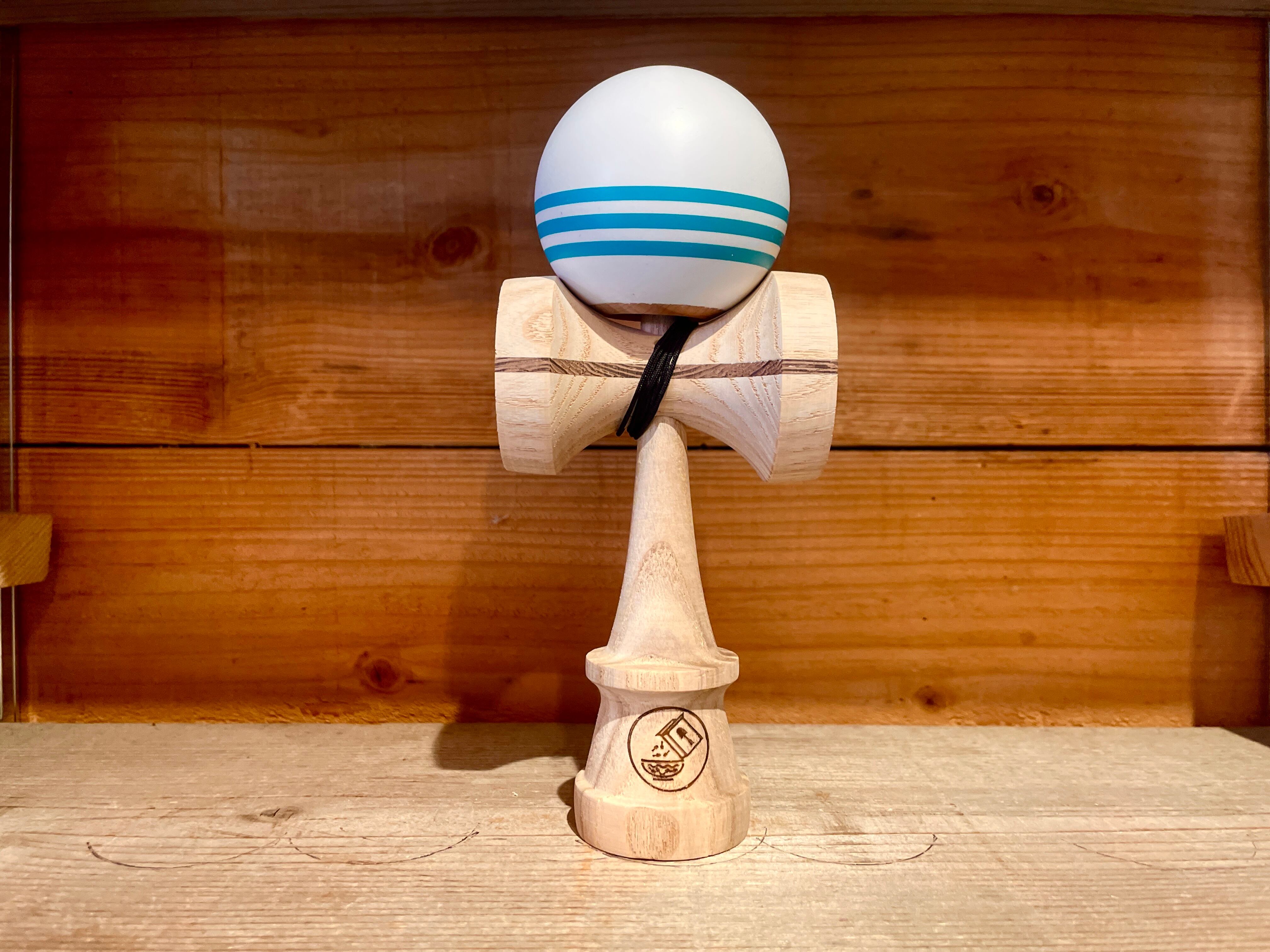 HIGGS x Cereal kendama KWC TEAL Hybrid 2o4 Shape けん玉 | MERSYS