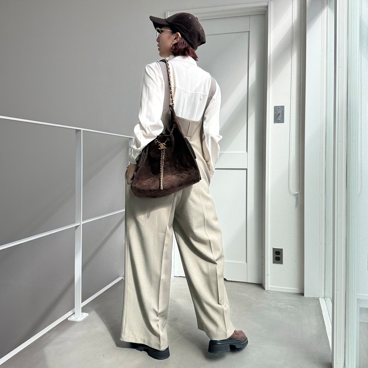 バックデザインタックサロペットPT/グレージュ