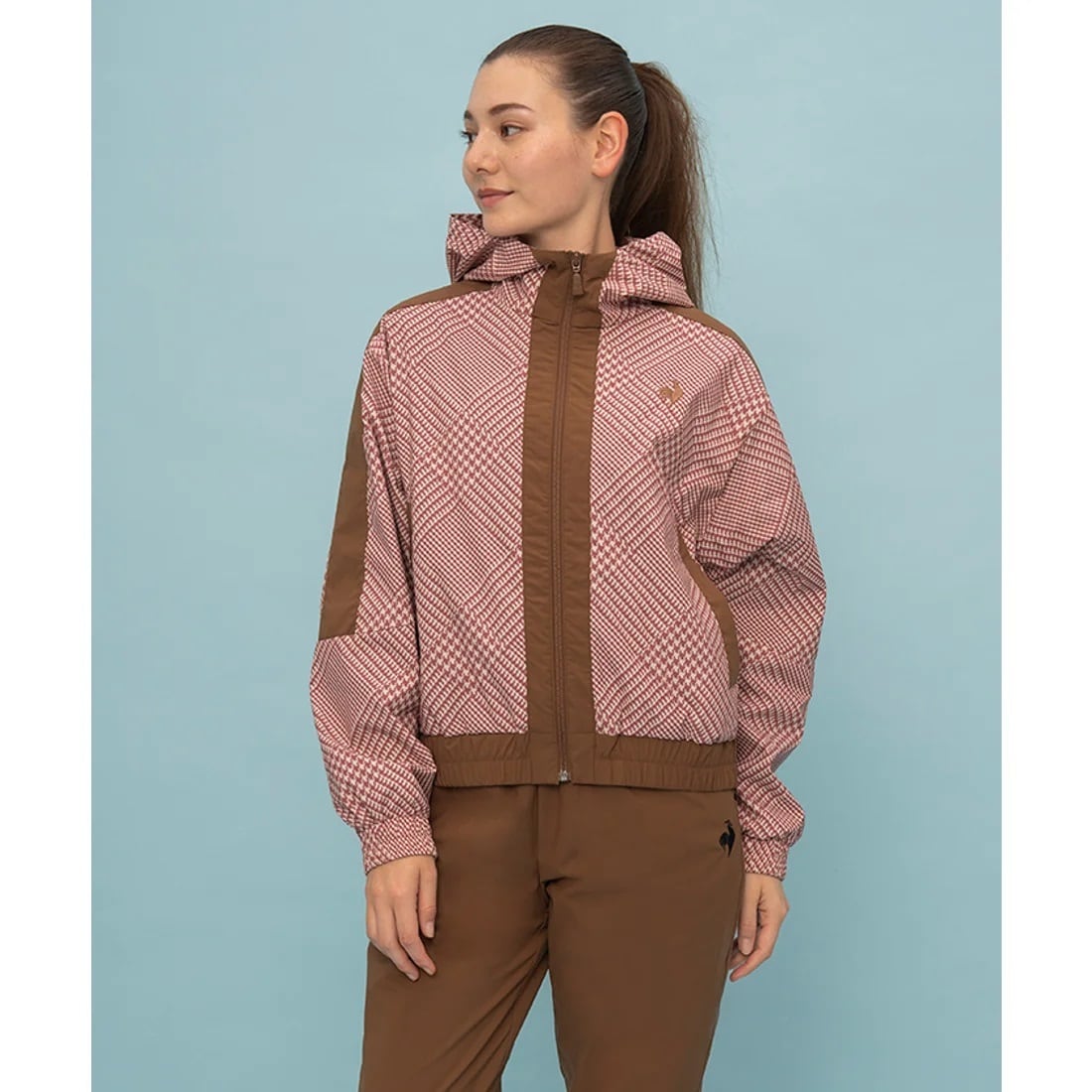 ルコックスポルティフグラフィックウィンドブレーカージャケット