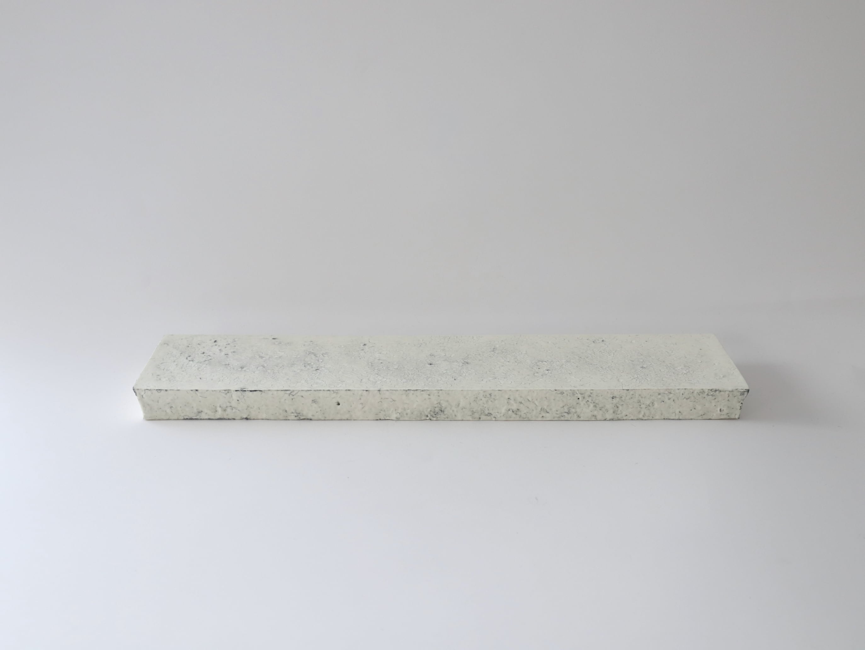横山拓也 長角台皿 2 | Galerie NUAGE