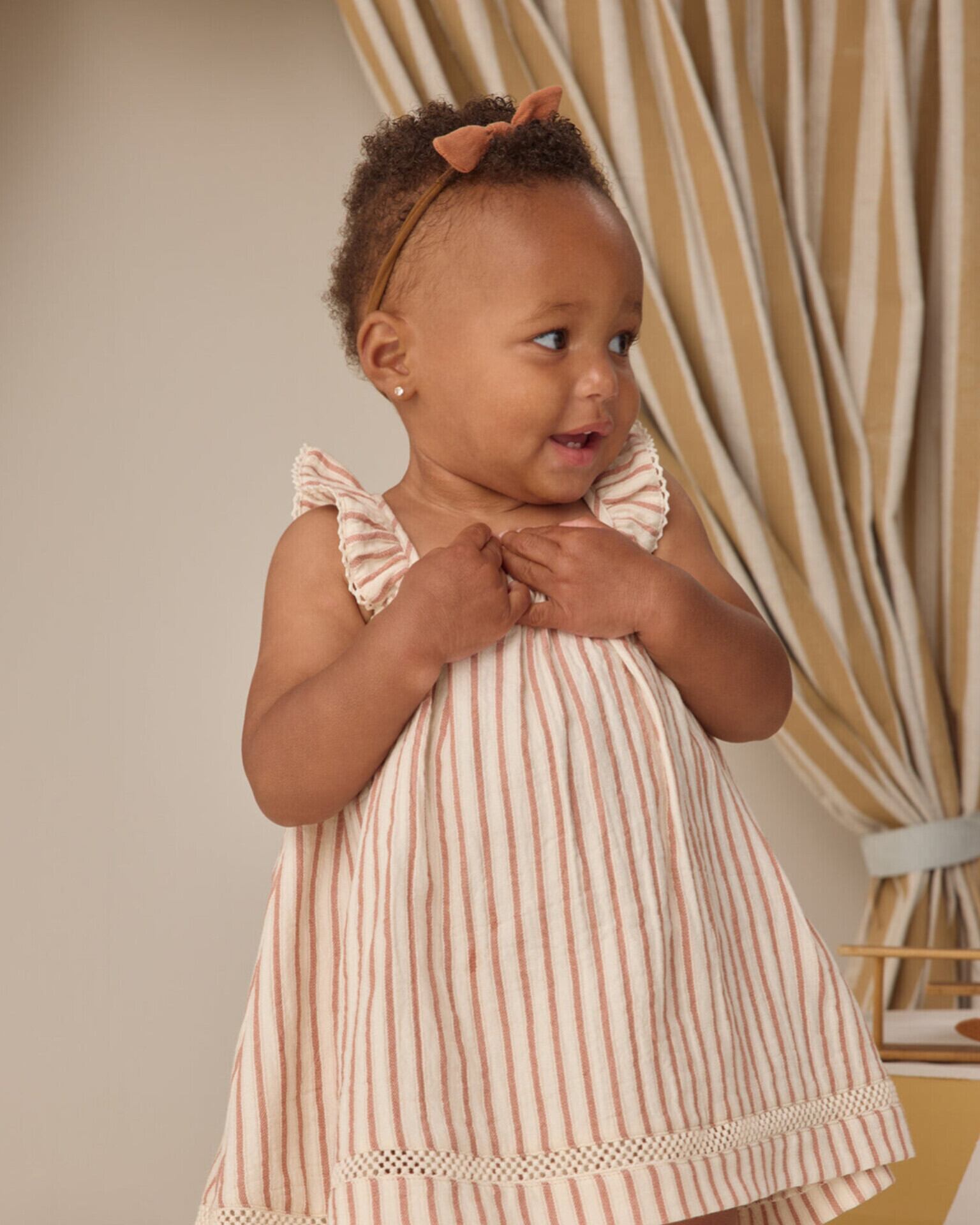 【QUINCY MAE】RUFFLE TANK DRESS VINTAGE STRIPE / NATURAL