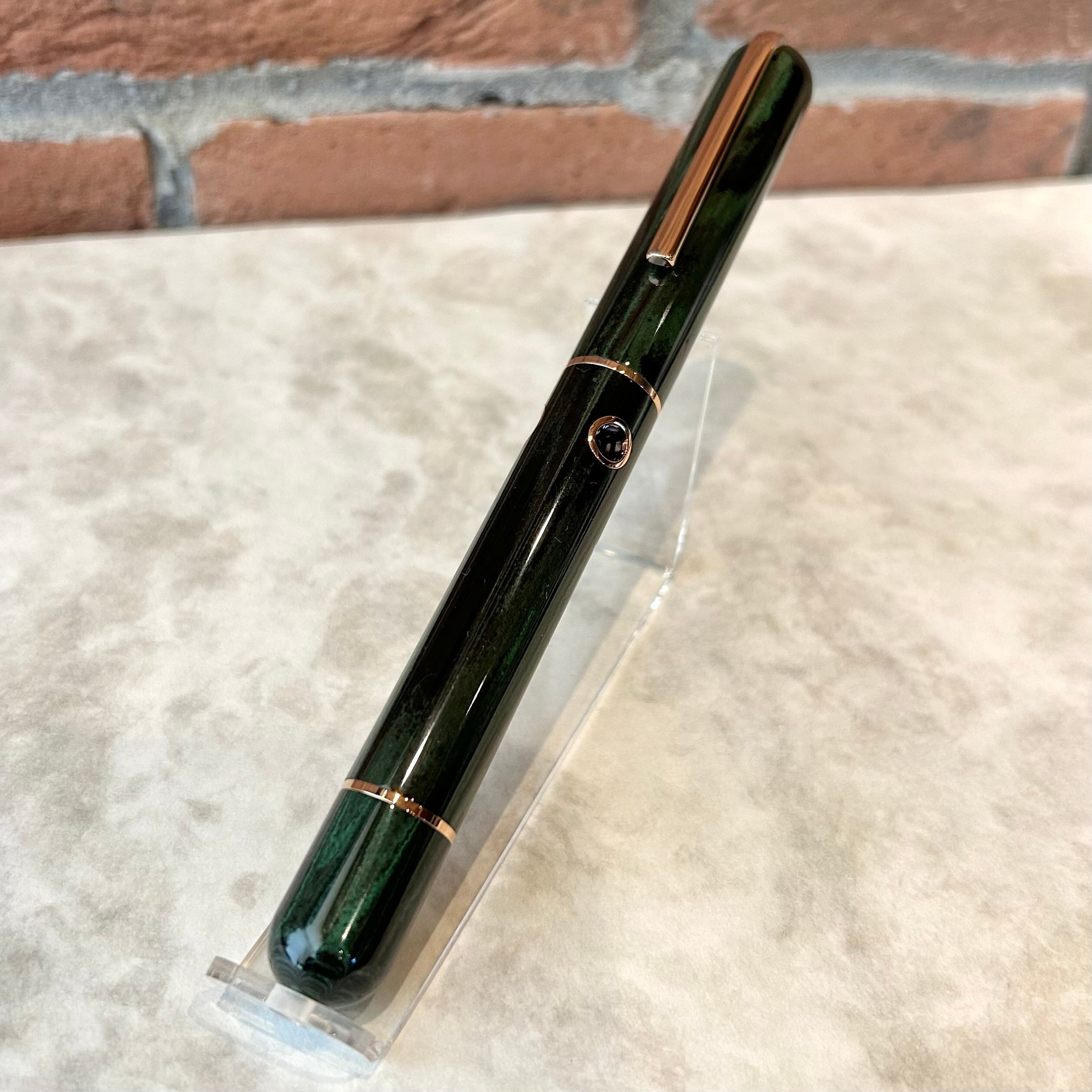 ナーヴァル ノーチラス万年筆「シェロニアグリーン」／字幅F | ペンネ
