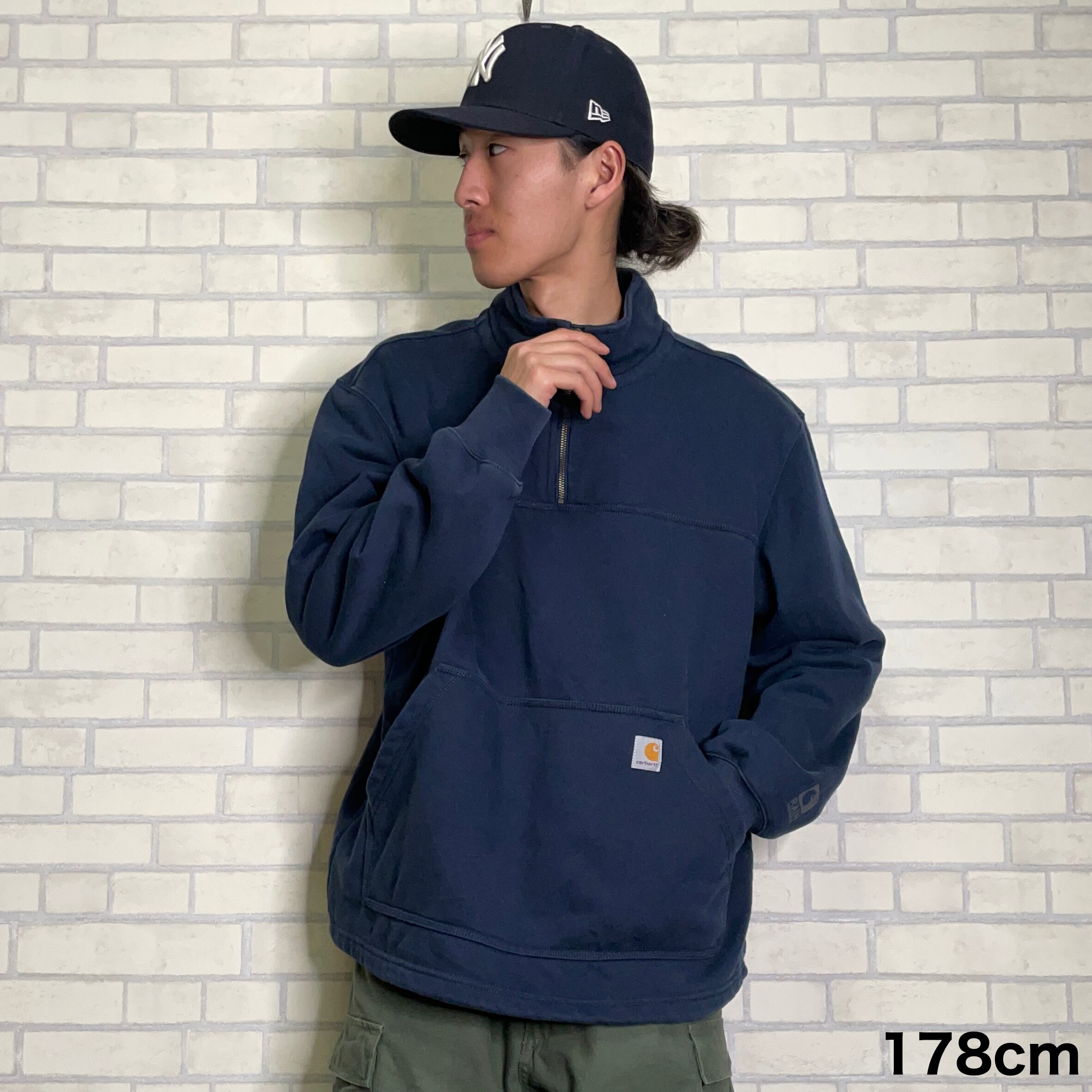 Carhartt ハーフジップスウェット L（XL相当）厚手 袖プリント入り ...