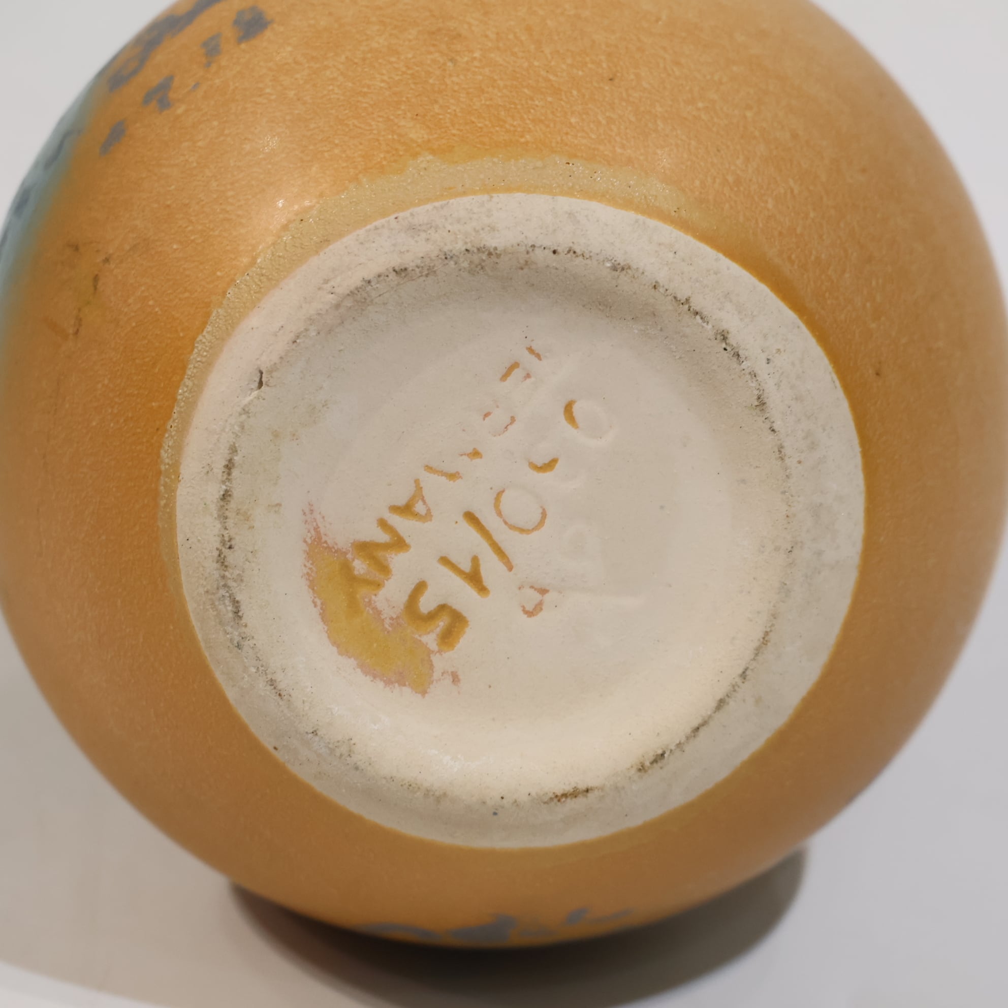 Dümler＆Breiden-- 15.4cm | Fat Lava & German Art Pottery