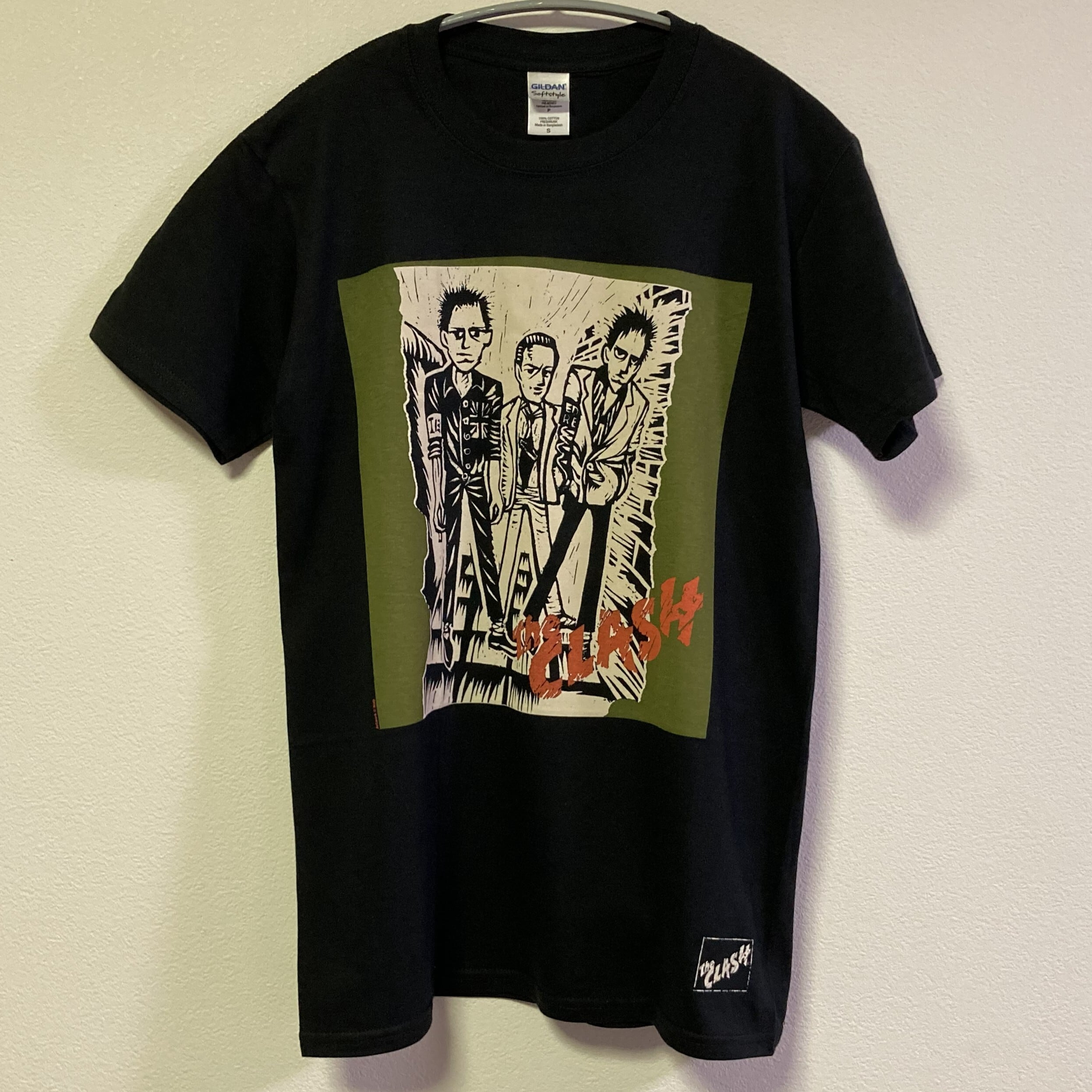 THE CLASH NOB公式アートワークTシャツ 新品 S THE CLASH NOBアートワークTシャツ 新品 S | ranaselect
