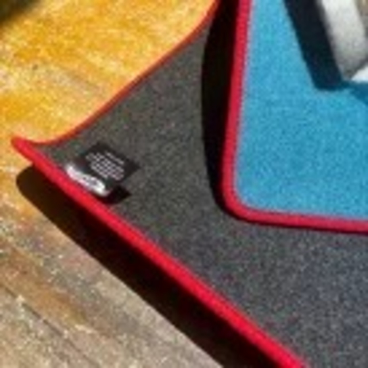 【HOTWHEELS】フロアマット《国産車純正車両マット》MADE IN JAPAN！