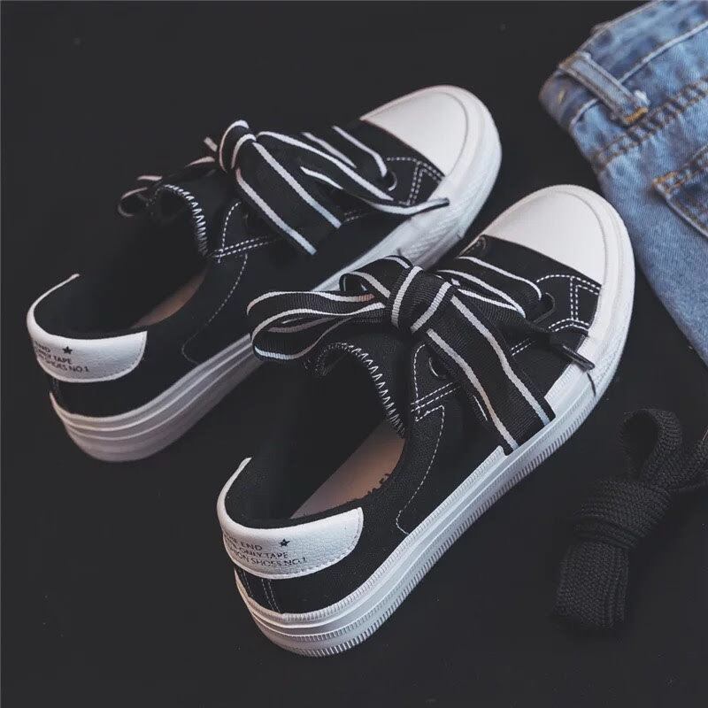 キャンバススニーカー ラインシューレース 全3色 | LILIANA