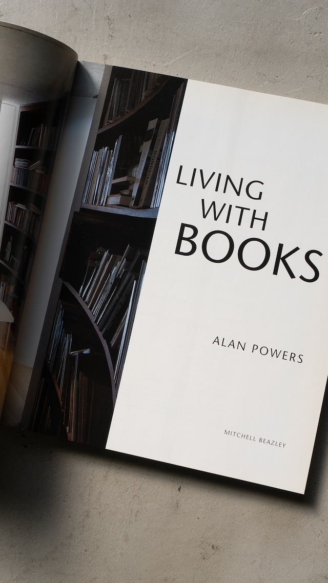 "LIVING WITH BOOKS" used Book