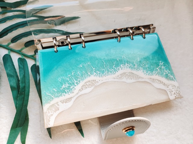 438.オーシャンレジンアート 手帳型ノート