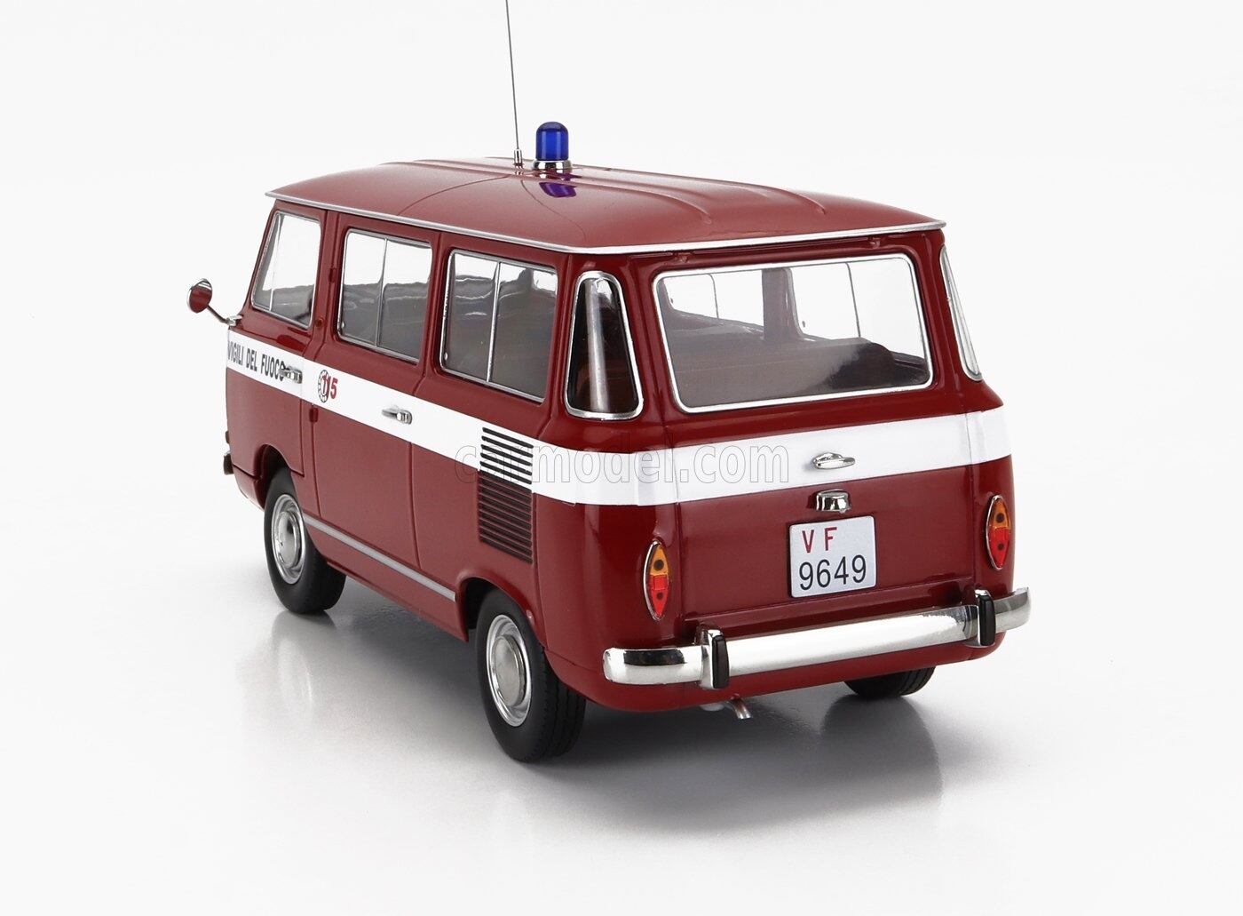 ミニカー 1/18 フィアット 850 ミニバン MITICA-DIECAST FIAT 850