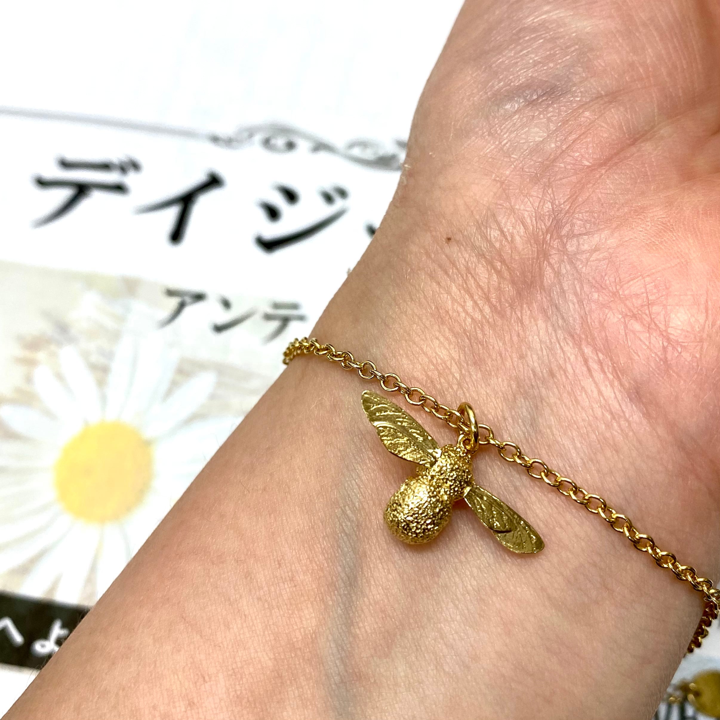 ALEX MONROE(アレックスモンロー) フラワーモチーフブレスレット ALEX MONROE(アレックスモンロー) フラワーモチーフブレスレット