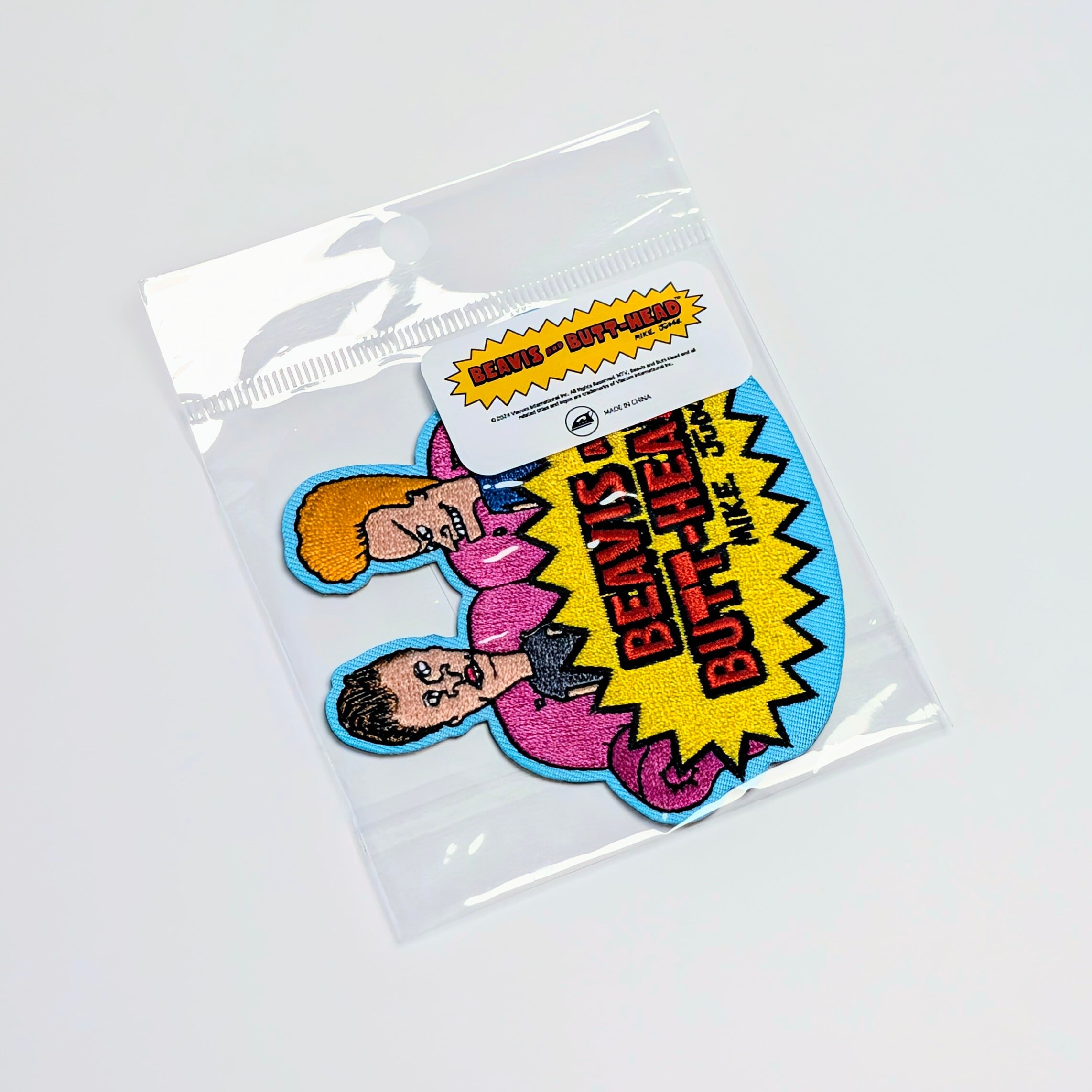 送料無料！ ★刺繍アイロンワッペン★【 BEAVIS AND BUTT-HEAD（ビーバス・アンド・バットヘッド）】MTV / ワッペン / PATCH〚アメリカン雑貨 アメトイ〛