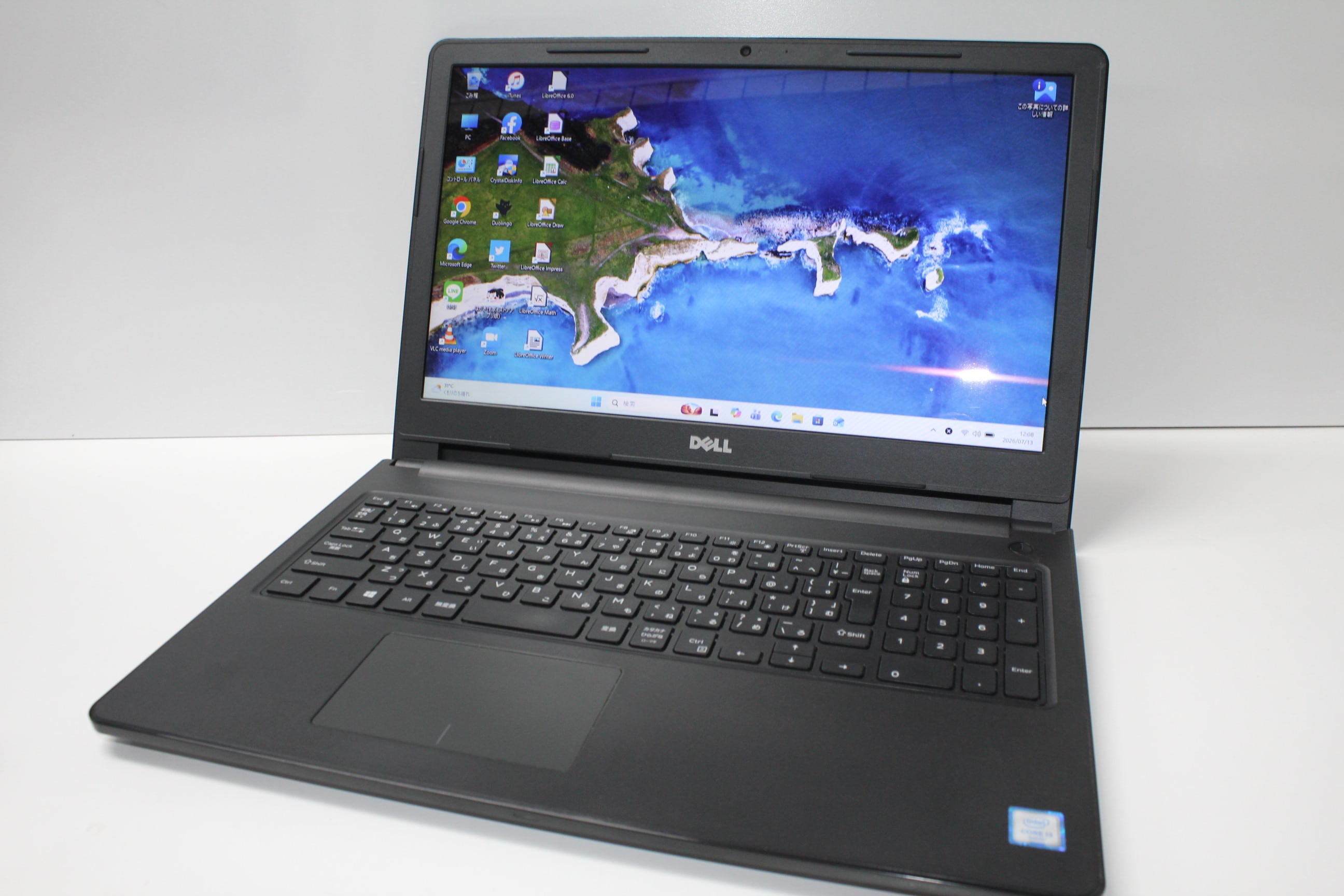 中古ノートPC】Dell〈Inspiron 15〉第6世代Core i3/SSD256GB/メモリ8GB