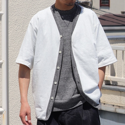 Two-tone Color Half Sleeve Baseball Cardigan　White