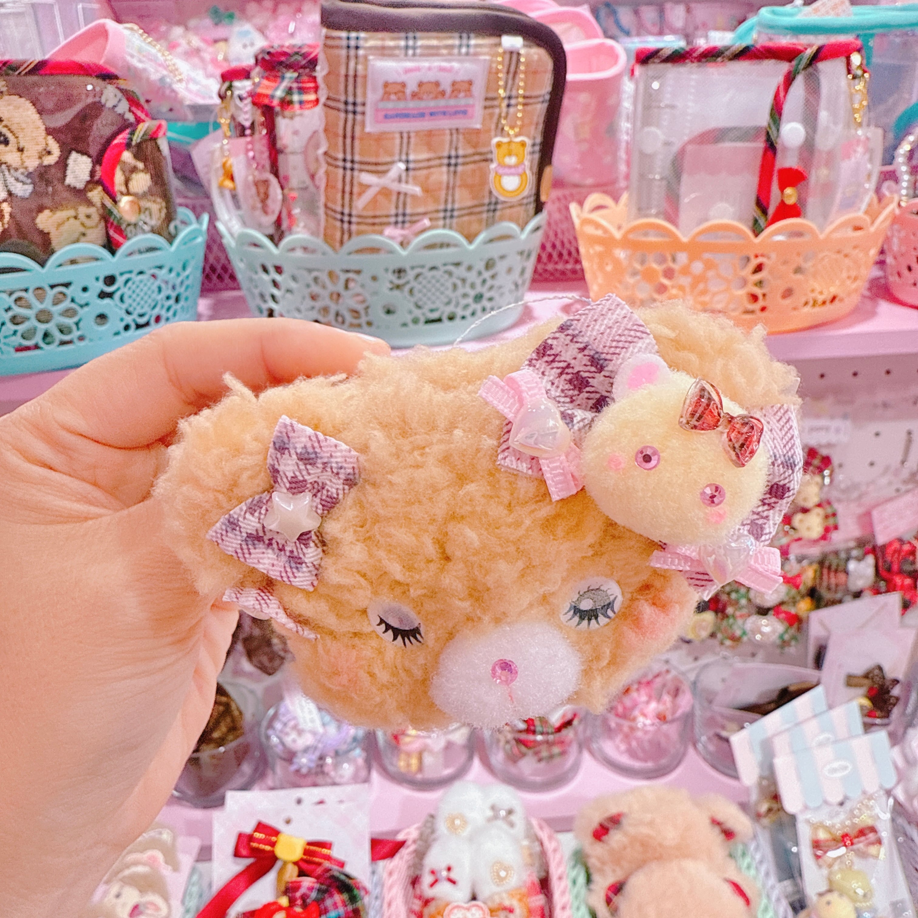 【M4】58-1ウィンクするよ♪くま2wayピン