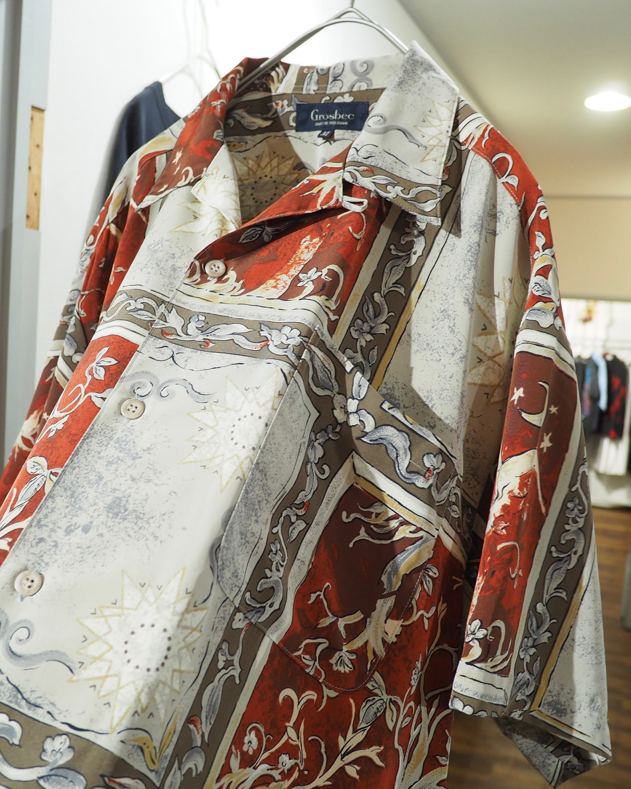 1990s Beautiful Baroque pattern vintage loose SS Open collar Shirt